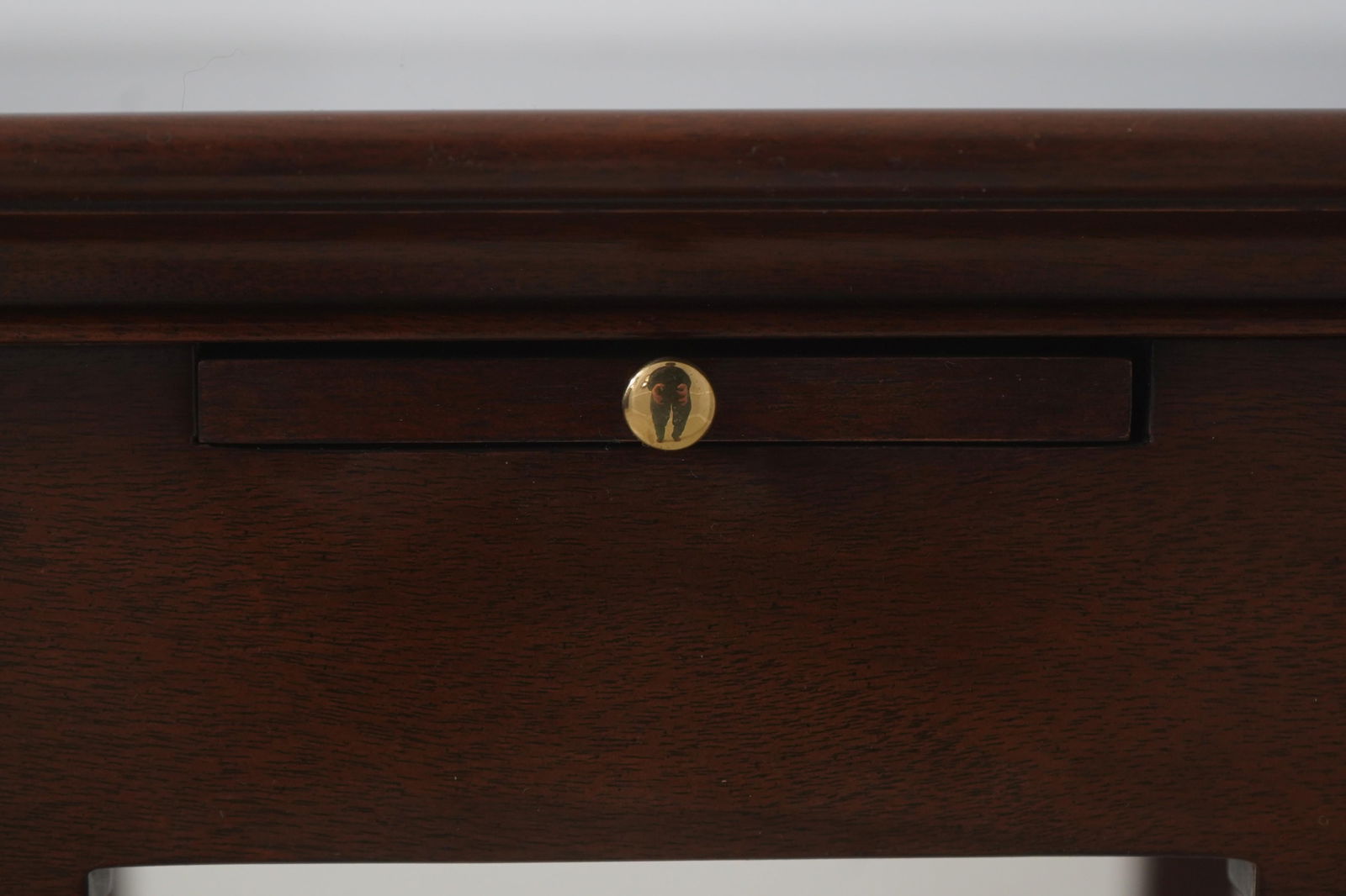 Kindel Oxford Mahogany Queen Anne Tea Table - 9