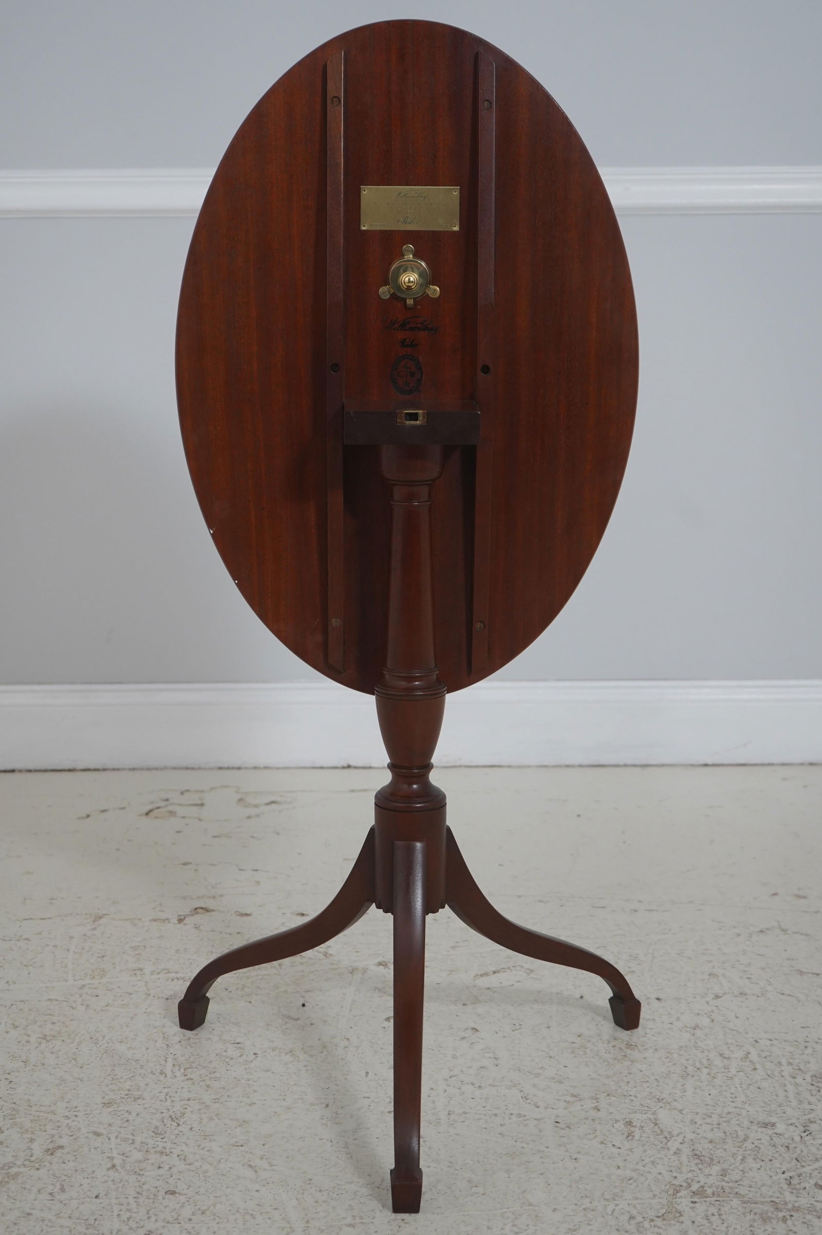 Baker Colonial Williamsburg Mahogany Tilt Top Occasional Table - 13