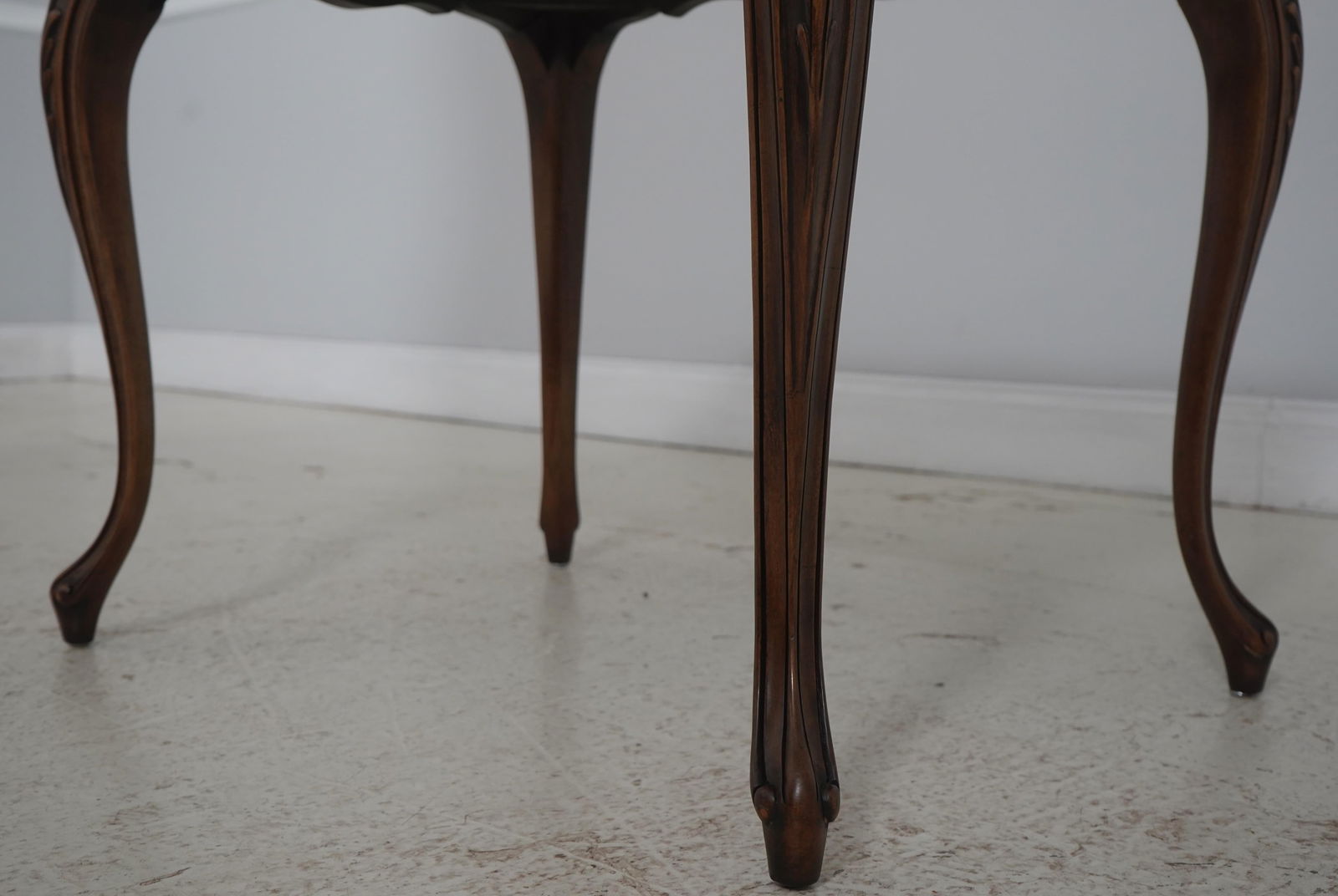 Pair Karges French Louis XV Walnut End Tables - 11