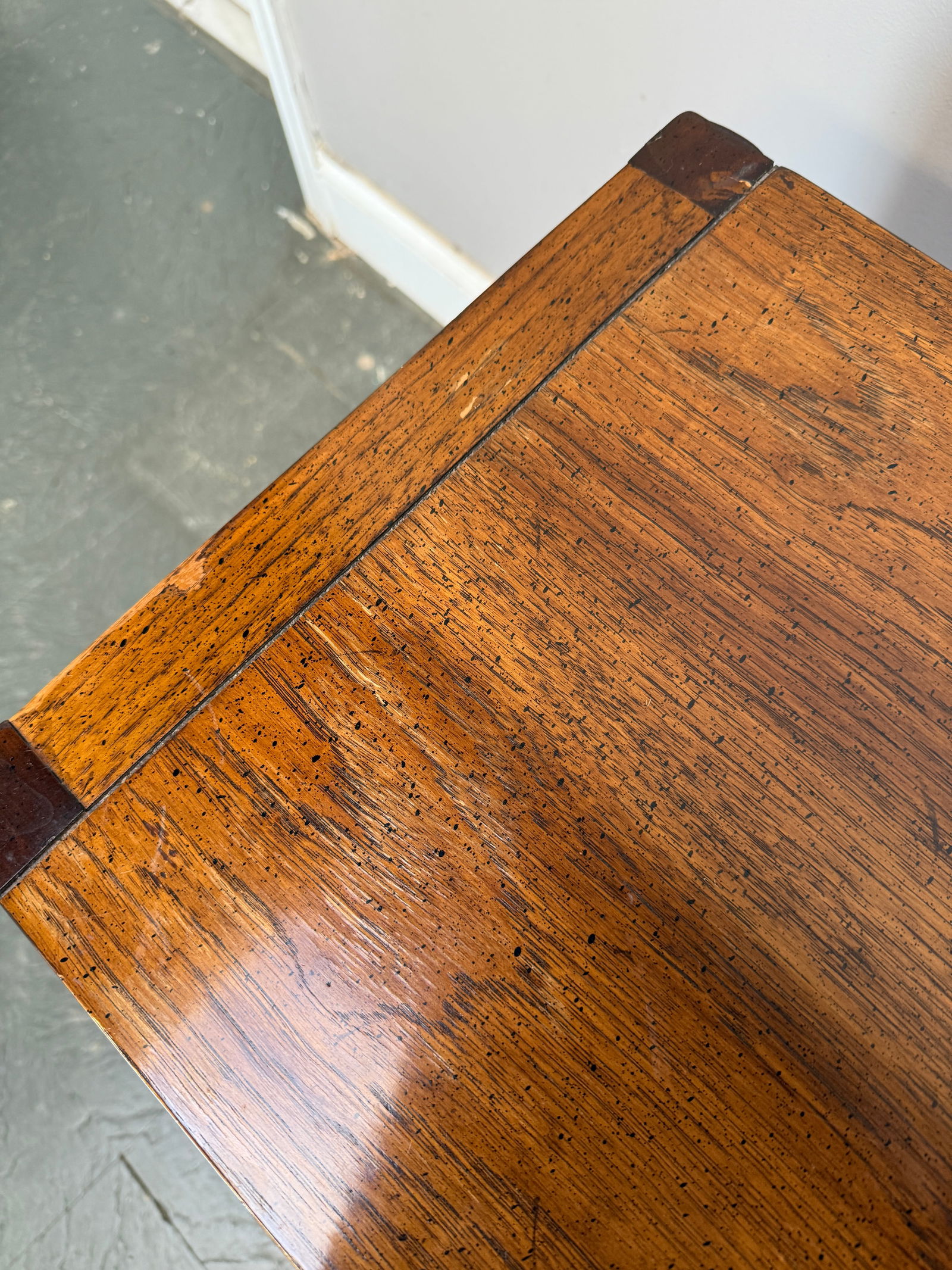 Pair of Vintage Thomasville Mystique Collection Chinoiserie Nightstands With Brass Hardware - 7