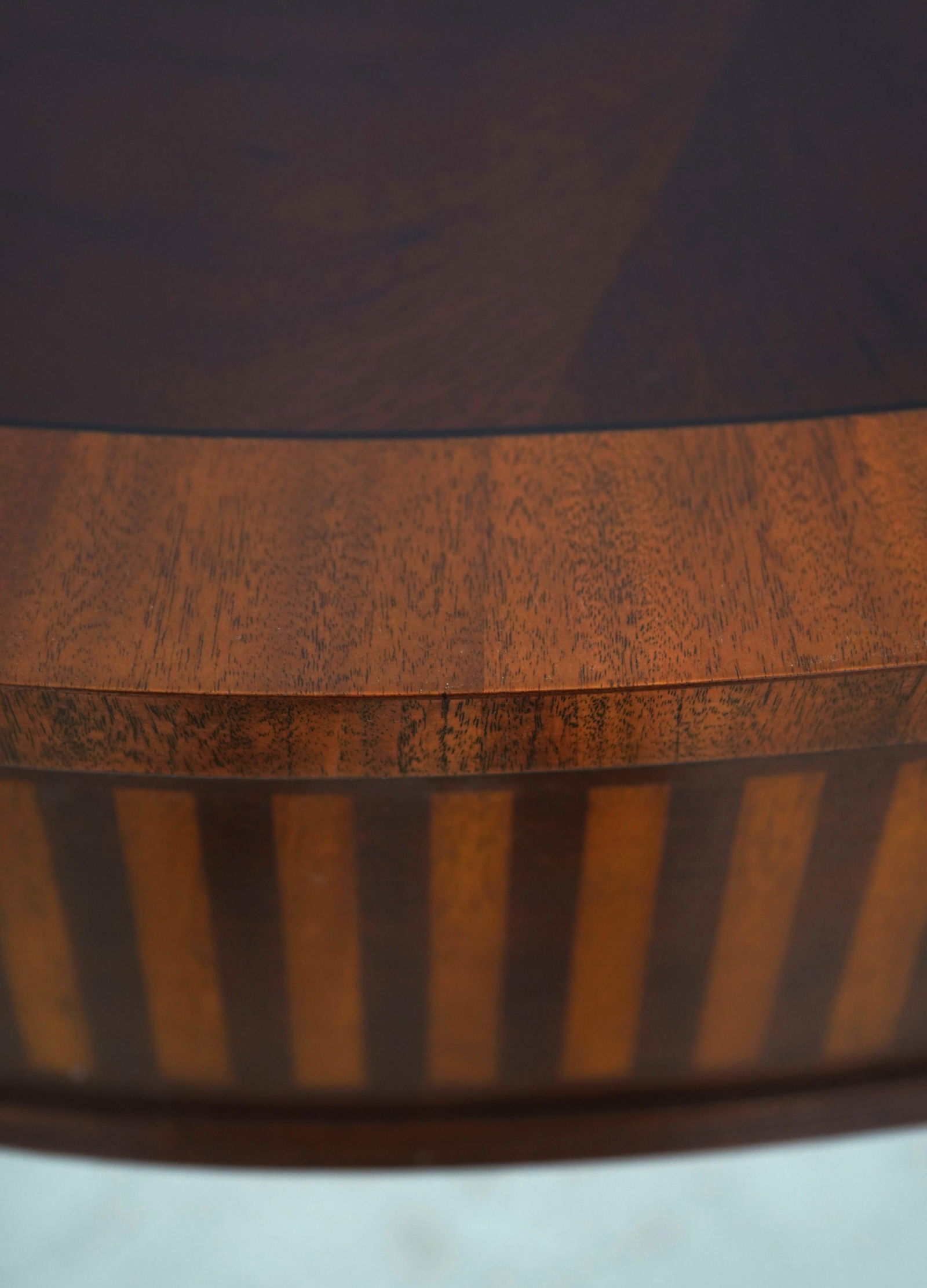 Ethan Allen Federal Inlaid Mahogany Console Table - 6