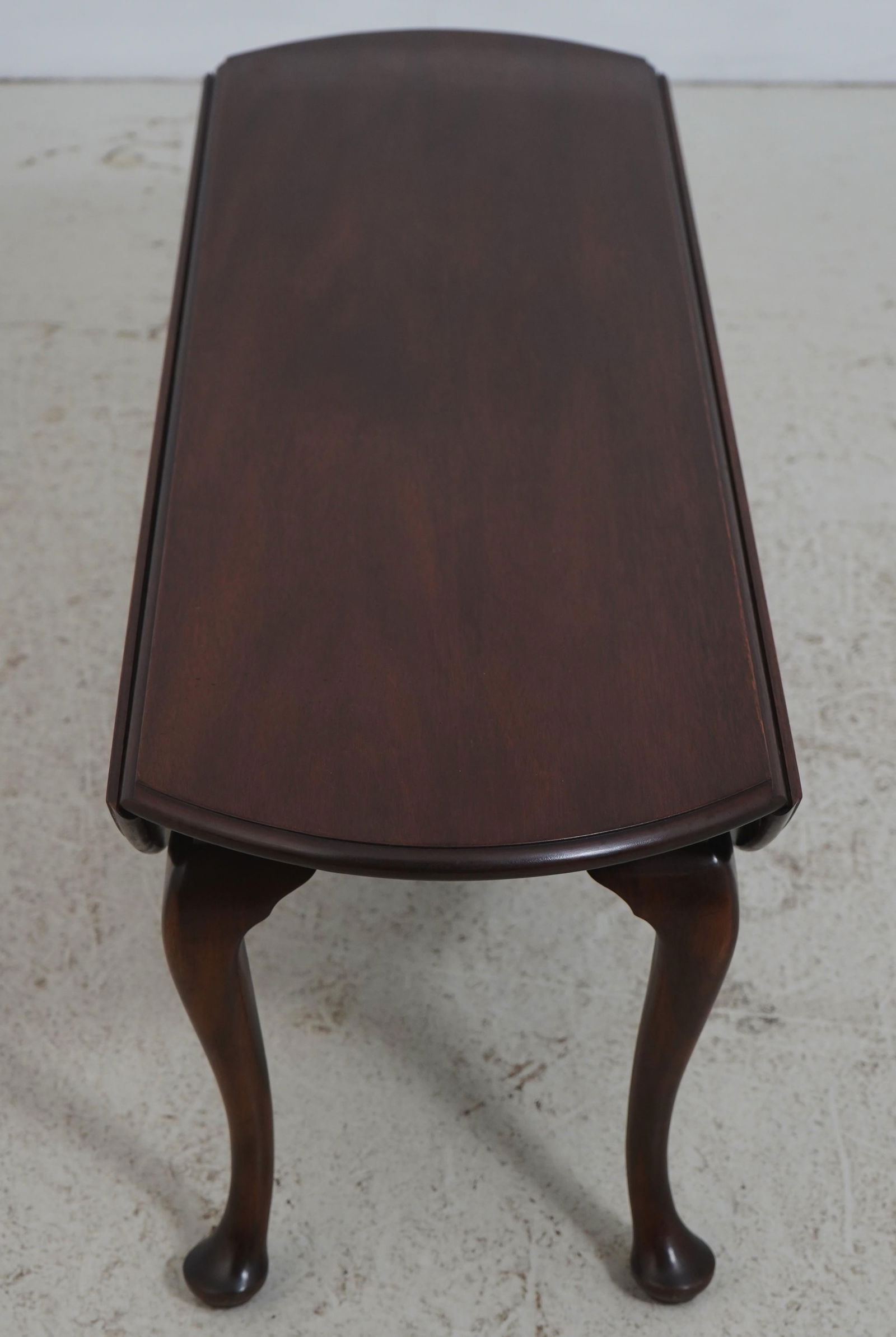 Kittinger Queen Anne Mahogany Drop Leaf Coffee Table - 2