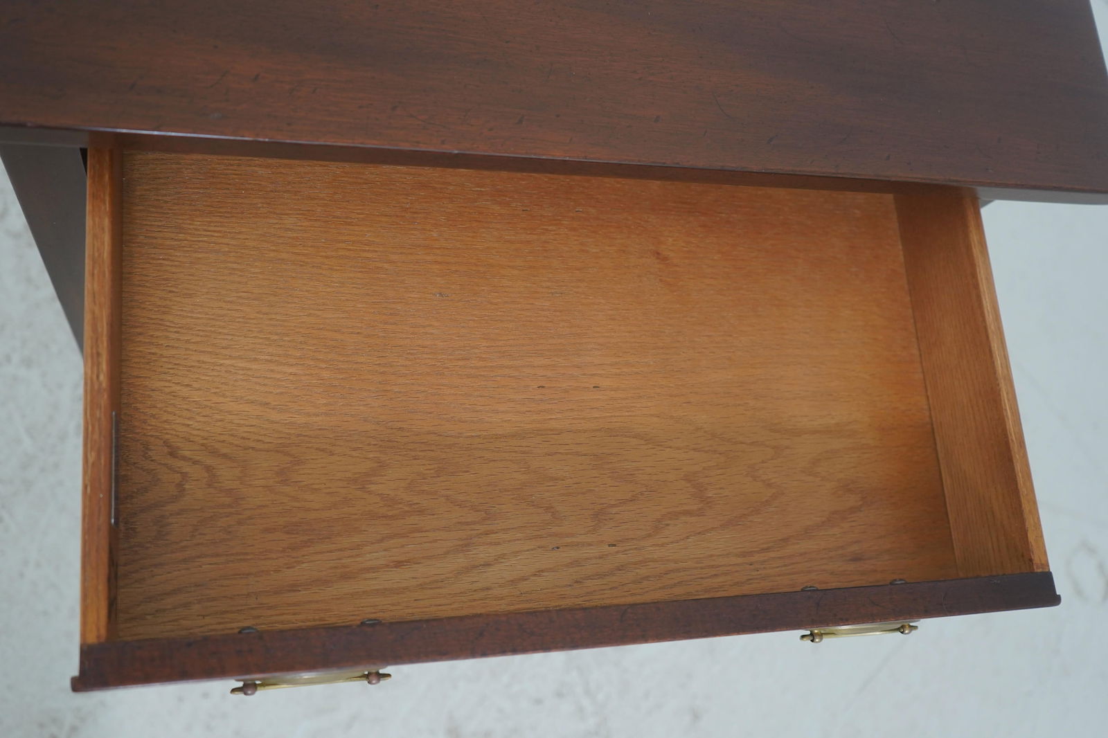 Kittinger Colonial Williamsburg Wa-1029 Mahogany 1 Drawer Table - 4