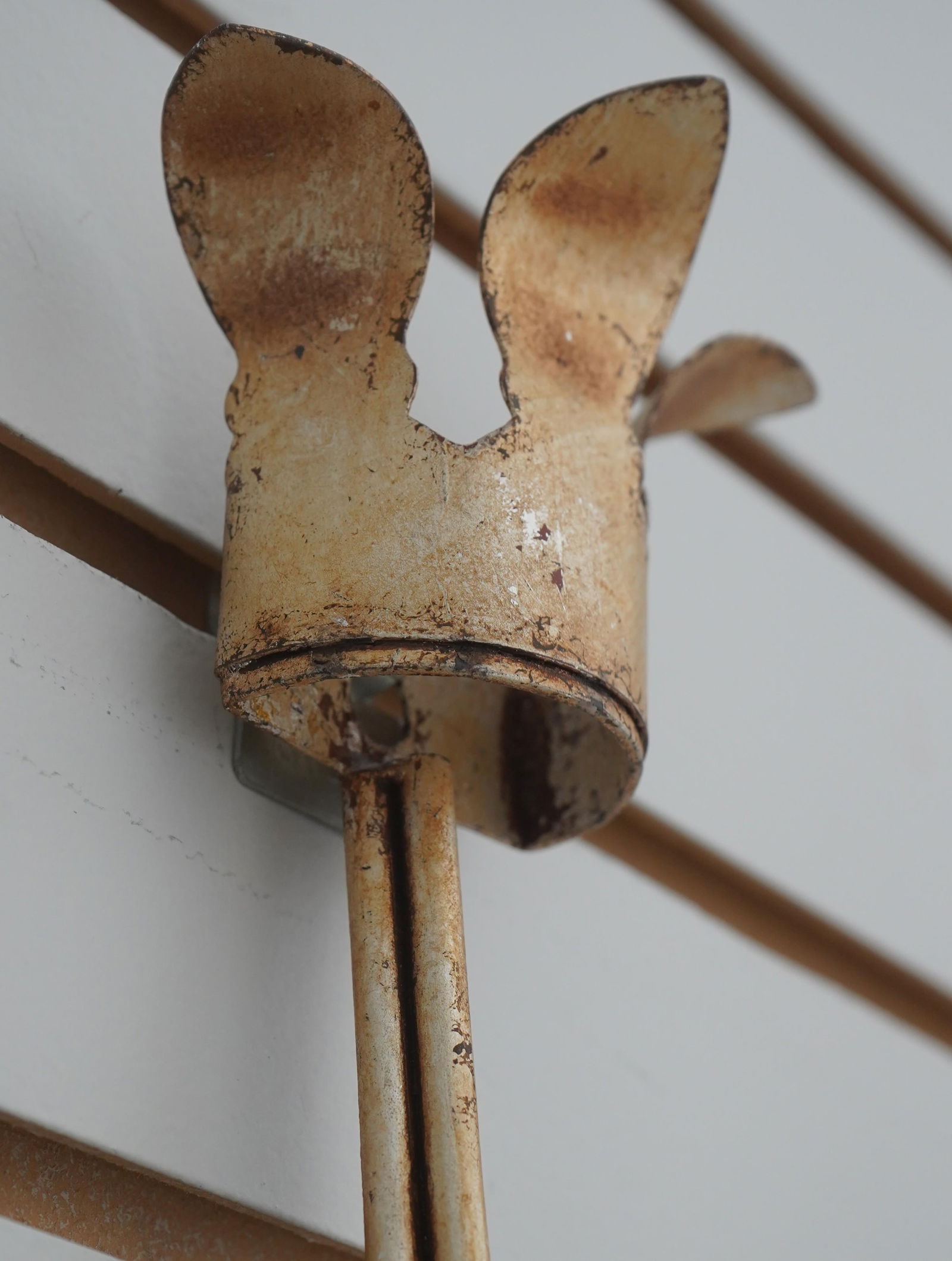 1980s Pair Neopolitan Style Crystal & Gilt Metal Wall Sconces - 4