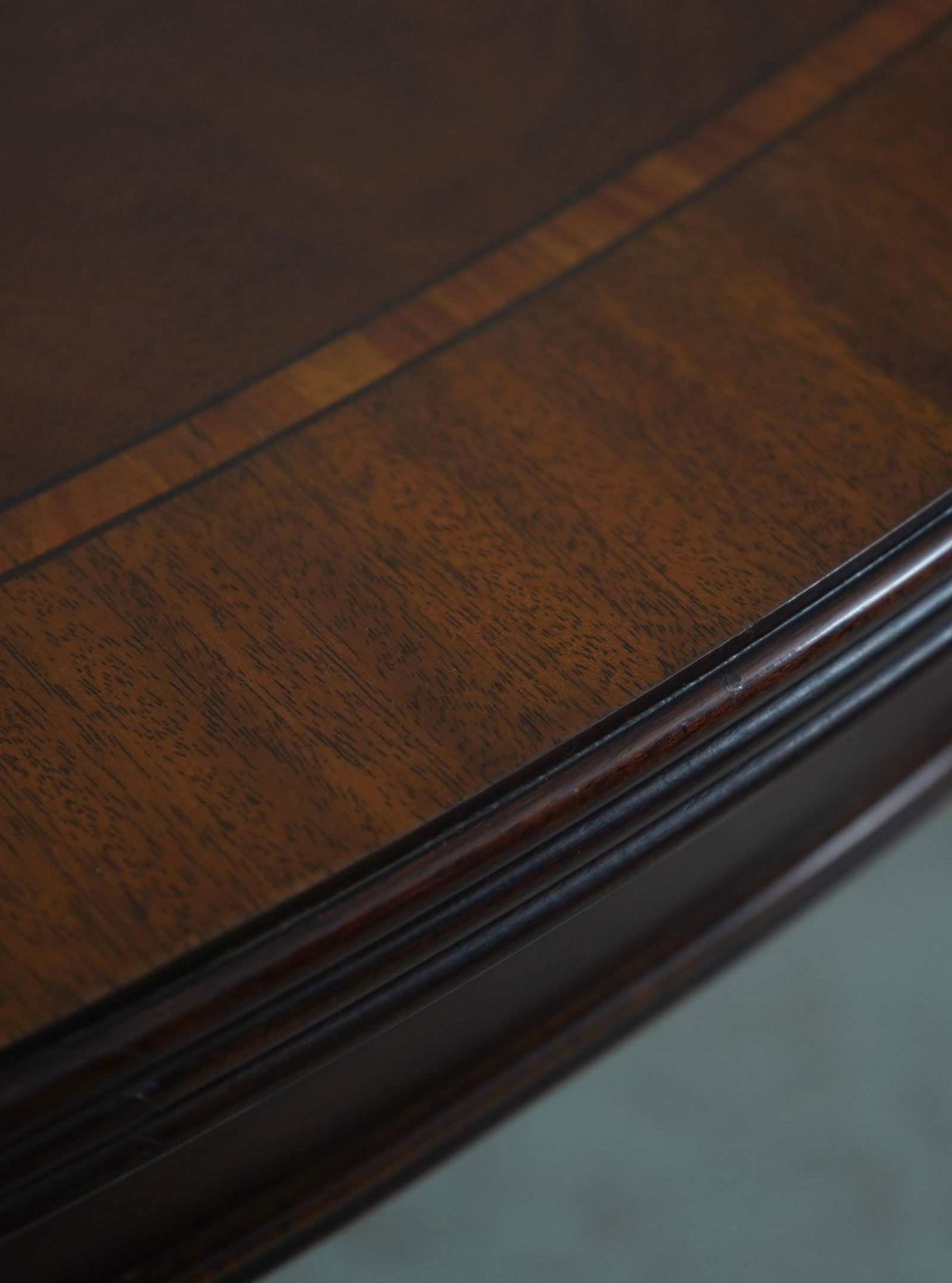 Henkel Harris Model 5249 Mahogany Coffee Table - 10