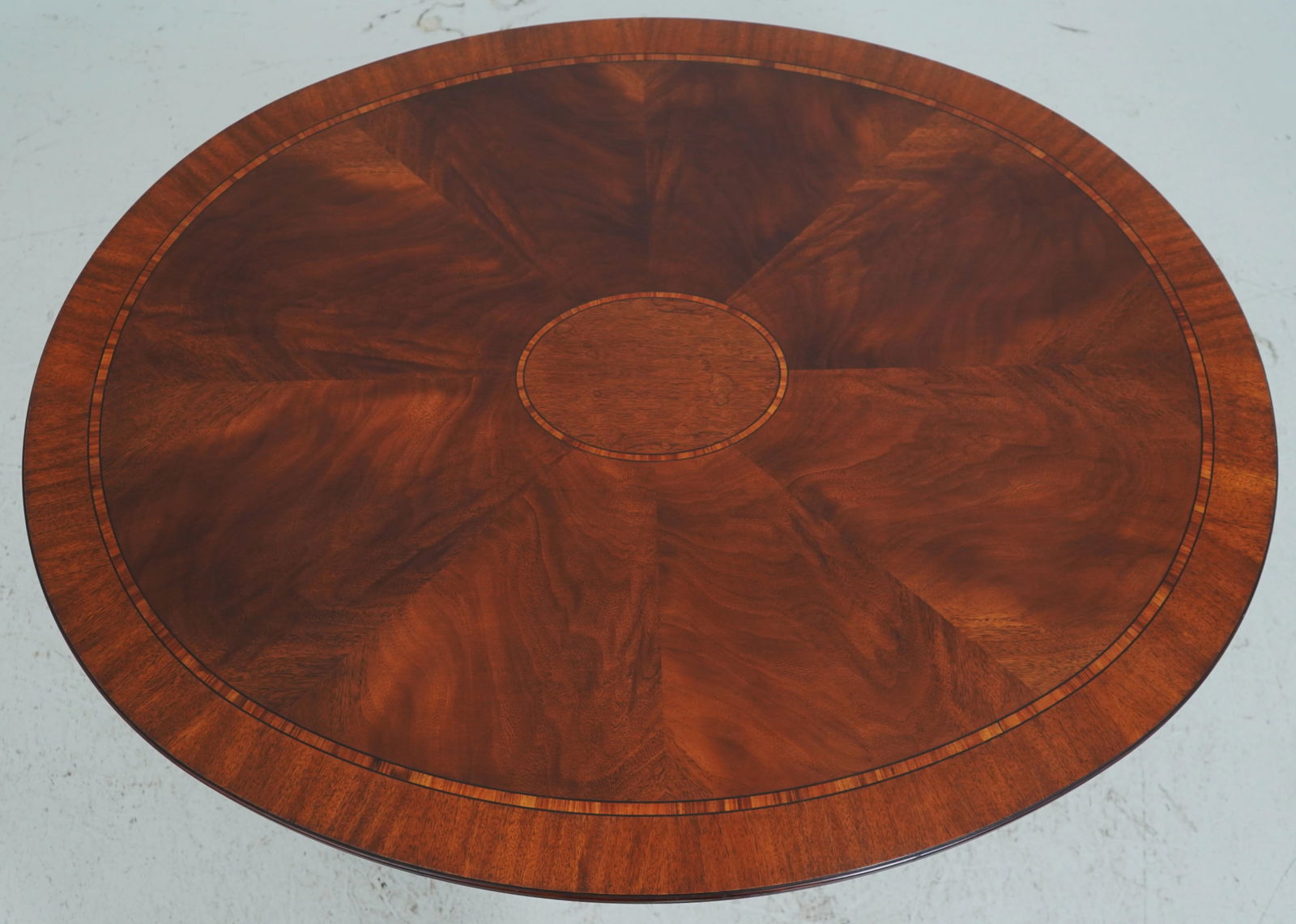 Henkel Harris Model 5249 Mahogany Coffee Table - 3