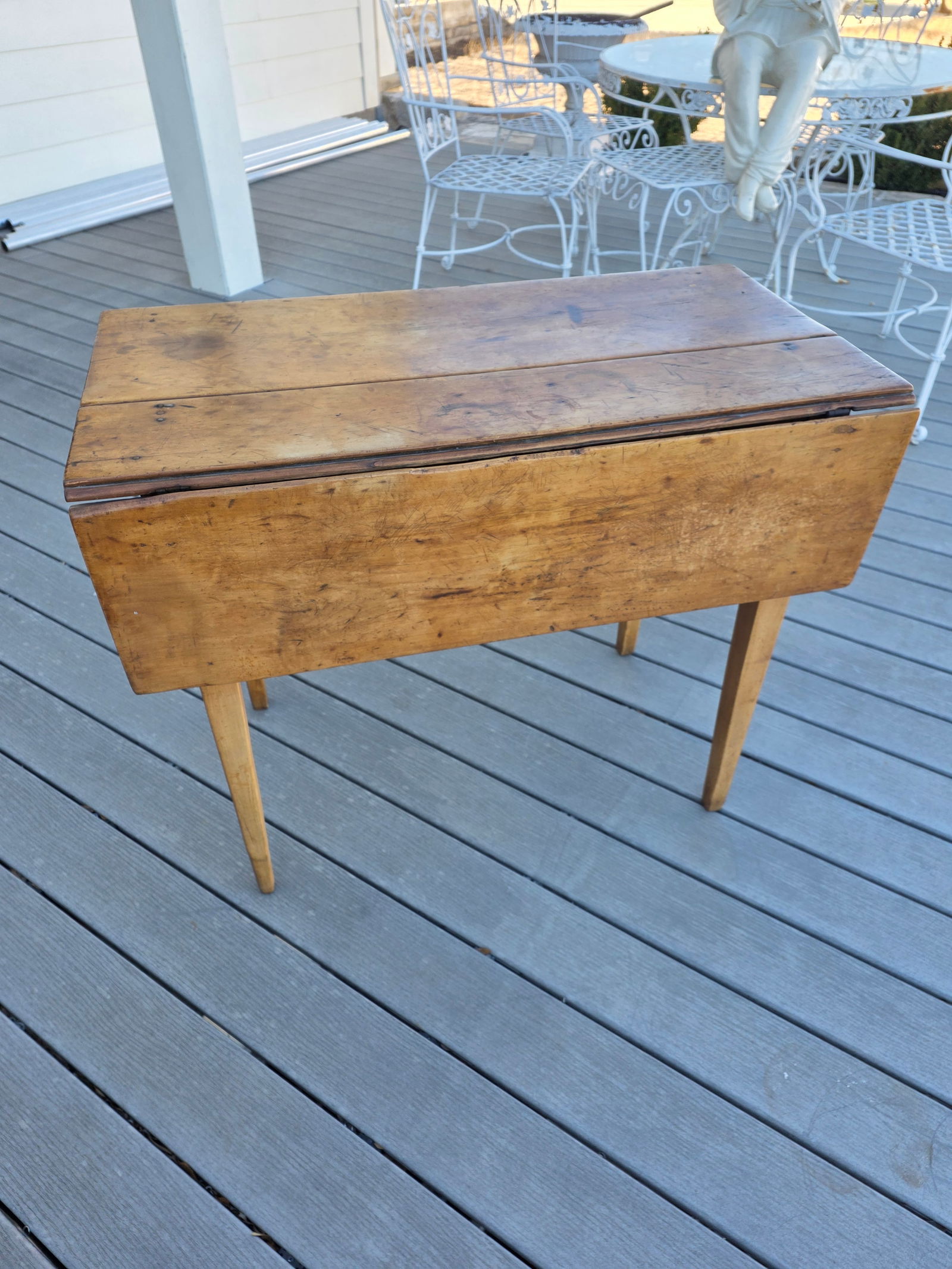 Early 19th Century Fruitwood Drop Leaf Table - 11