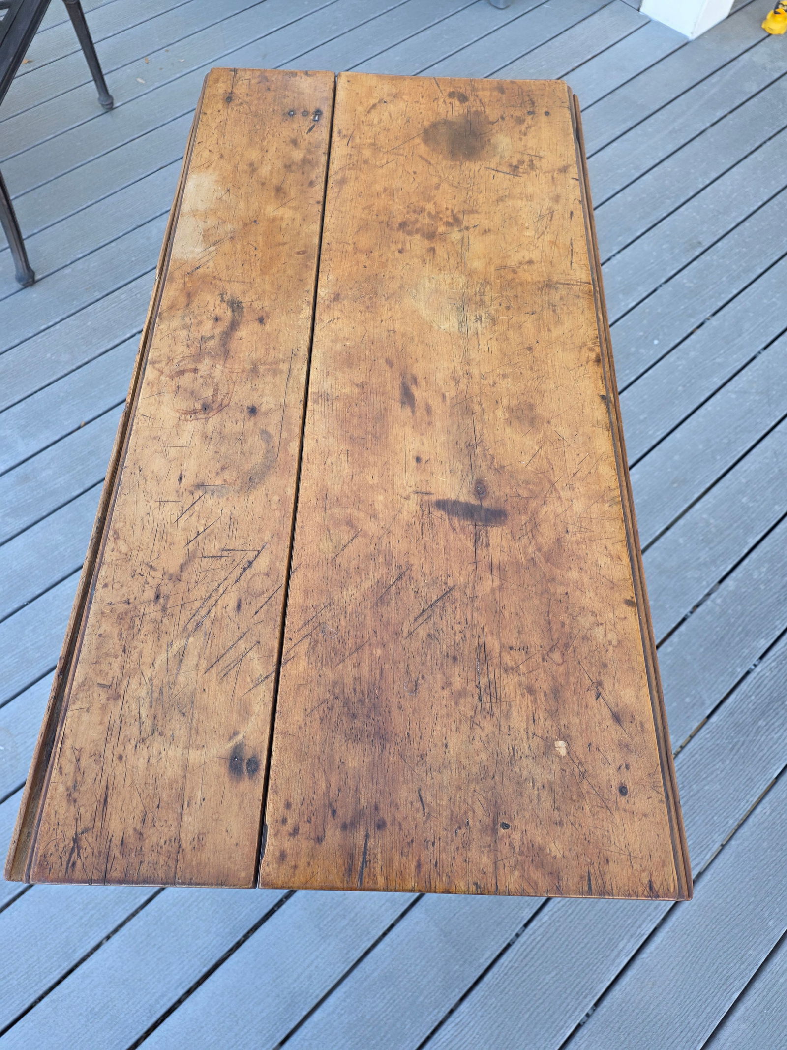 Early 19th Century Fruitwood Drop Leaf Table - 13