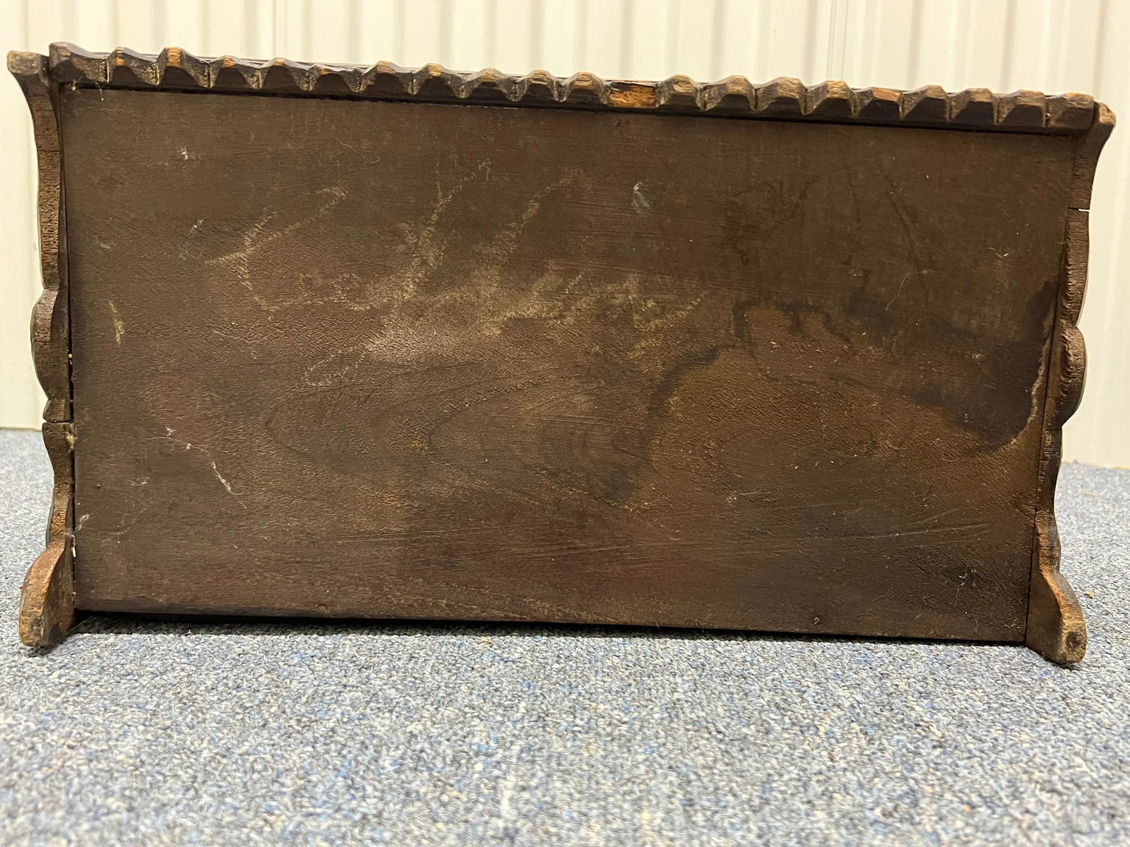 19th Century Antique German or Swiss Black Forest Hand Carved 3 Section Foliate Canterbury With Hand - 8