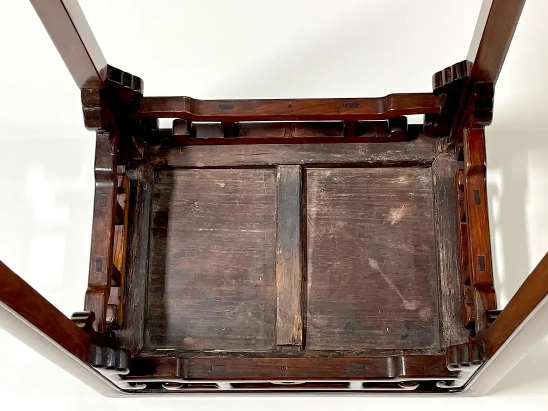 Mid 19th Century Antique Chinese Carved Huanghuali Pedestals, Circa 1860 - A Pair - 11