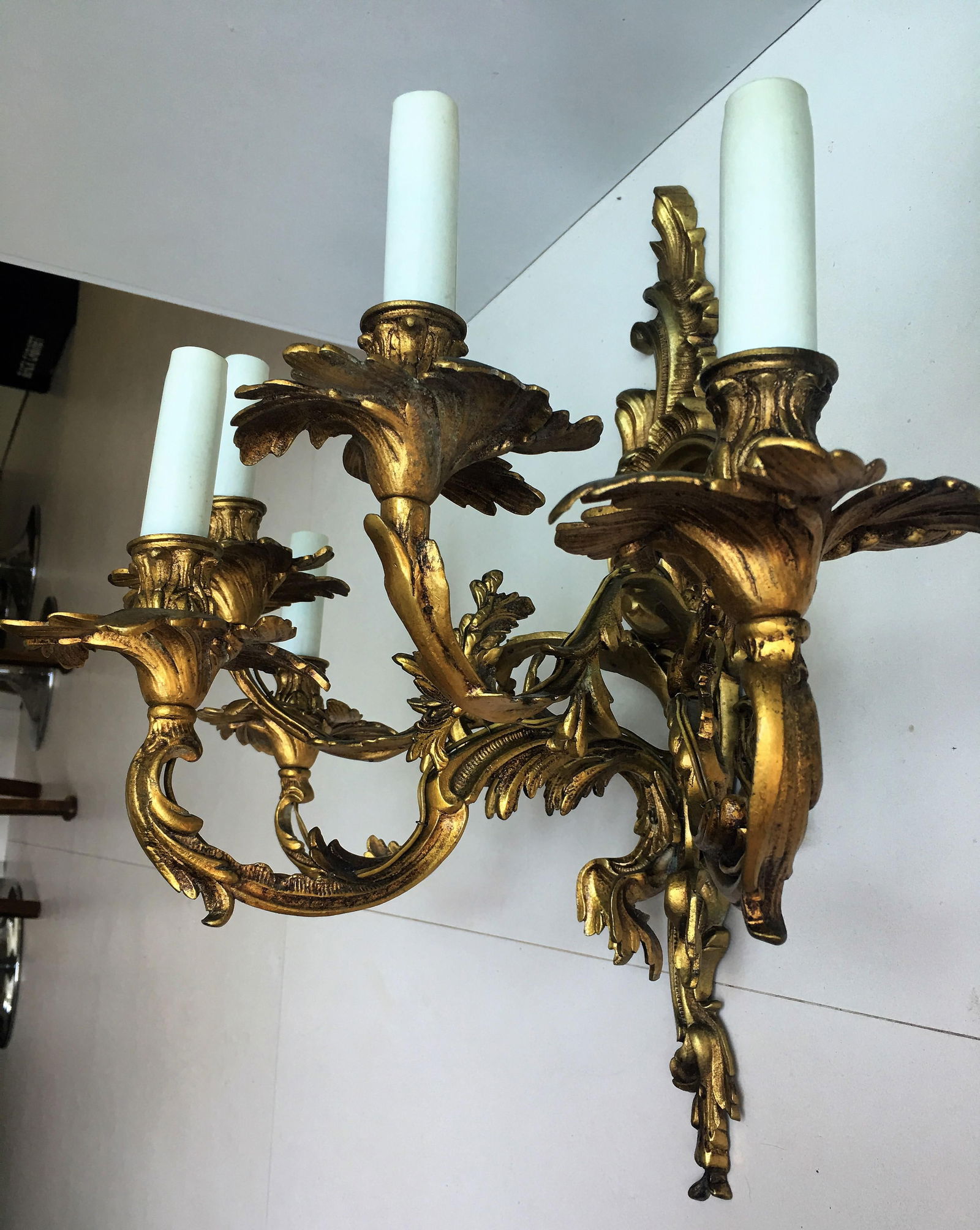 French 19th Century Gilded Bronze Wall Sconces - 5