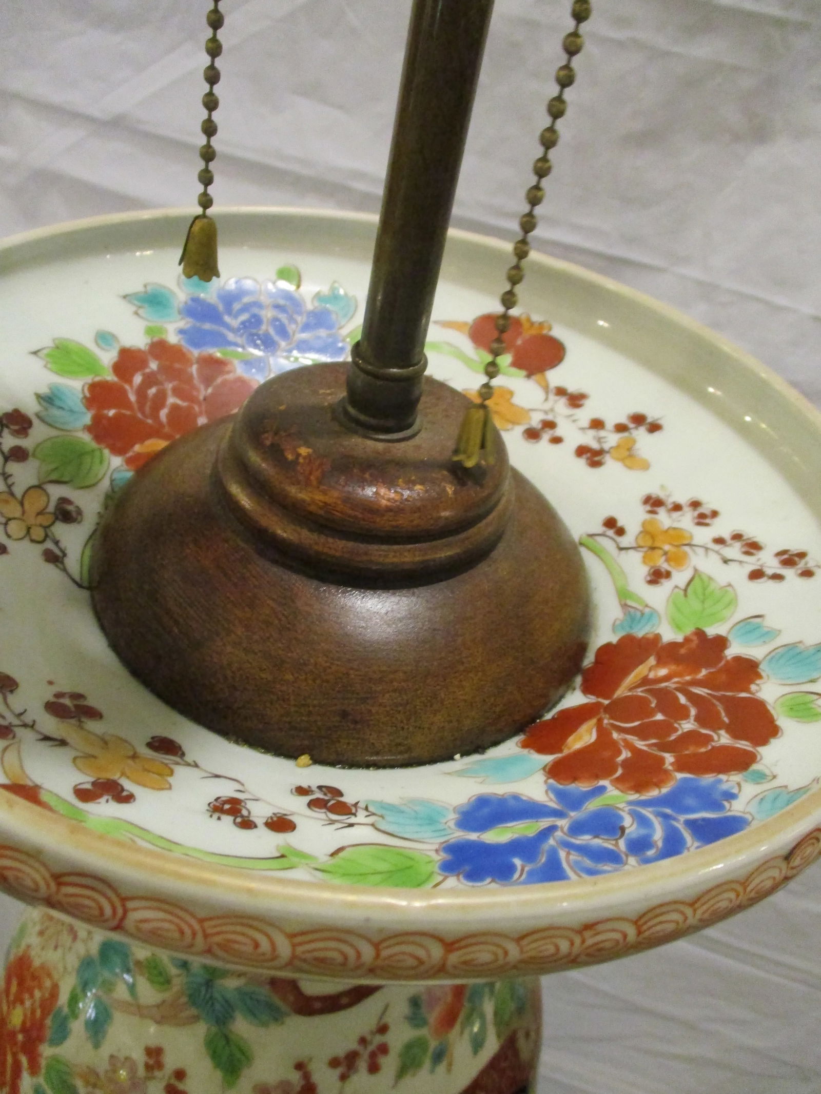 Japanese Satsuma Vase-Lamp on Wooden Base, Unmarked - 4