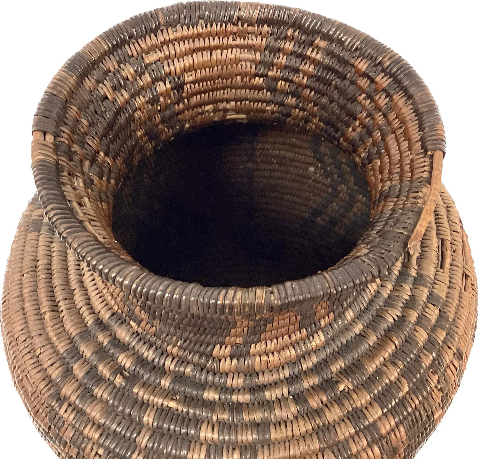 Early 20th Century Native American Style Apache Style Olla Basket - 3
