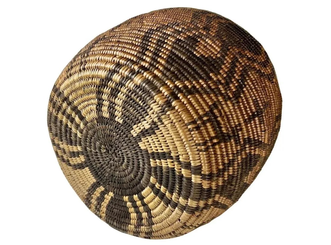 Early 20th Century Native American Style Apache Style Olla Basket - 6