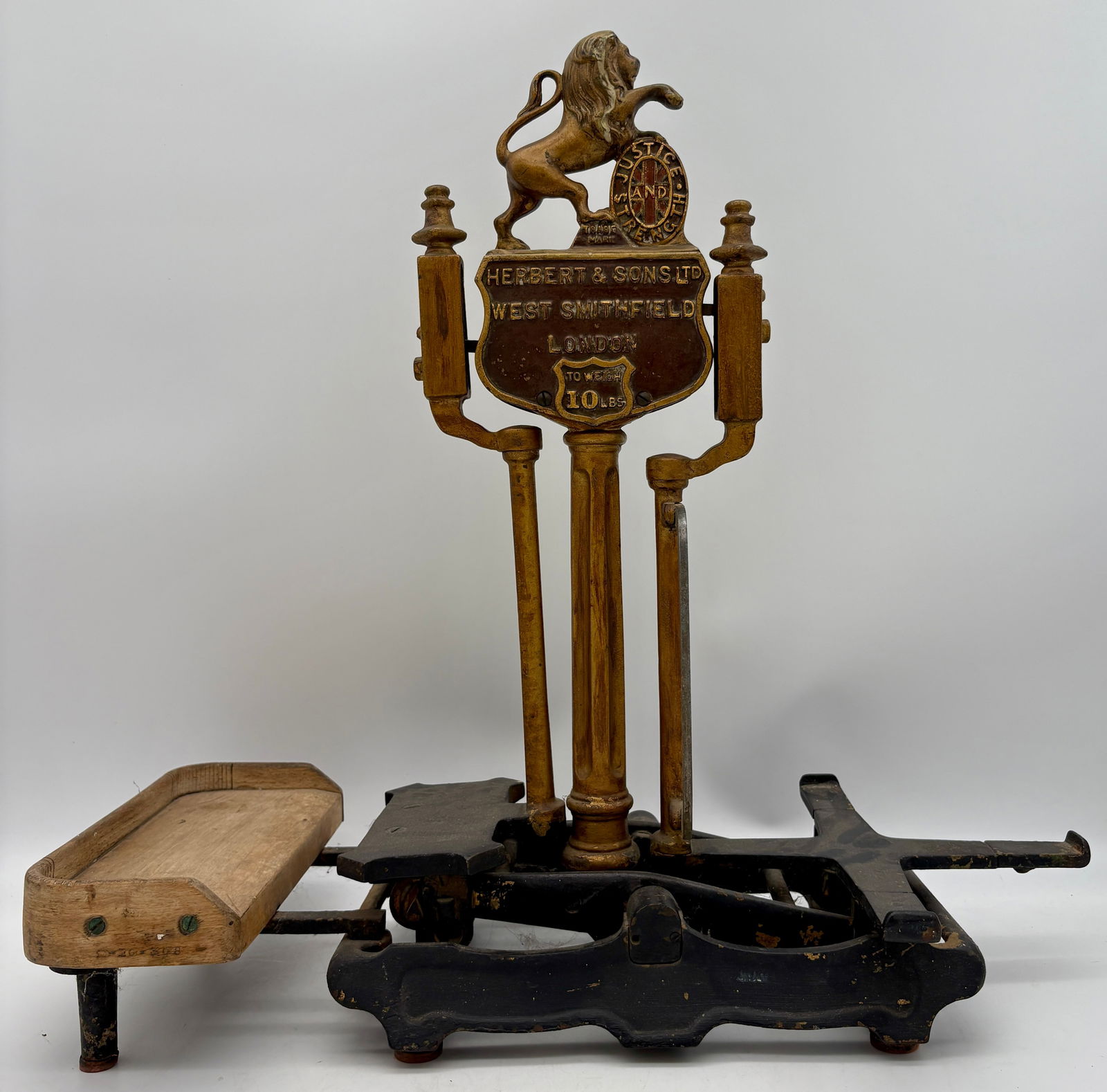 Antique Herbert & Sons Lion Topped 10 lb Scale - 6