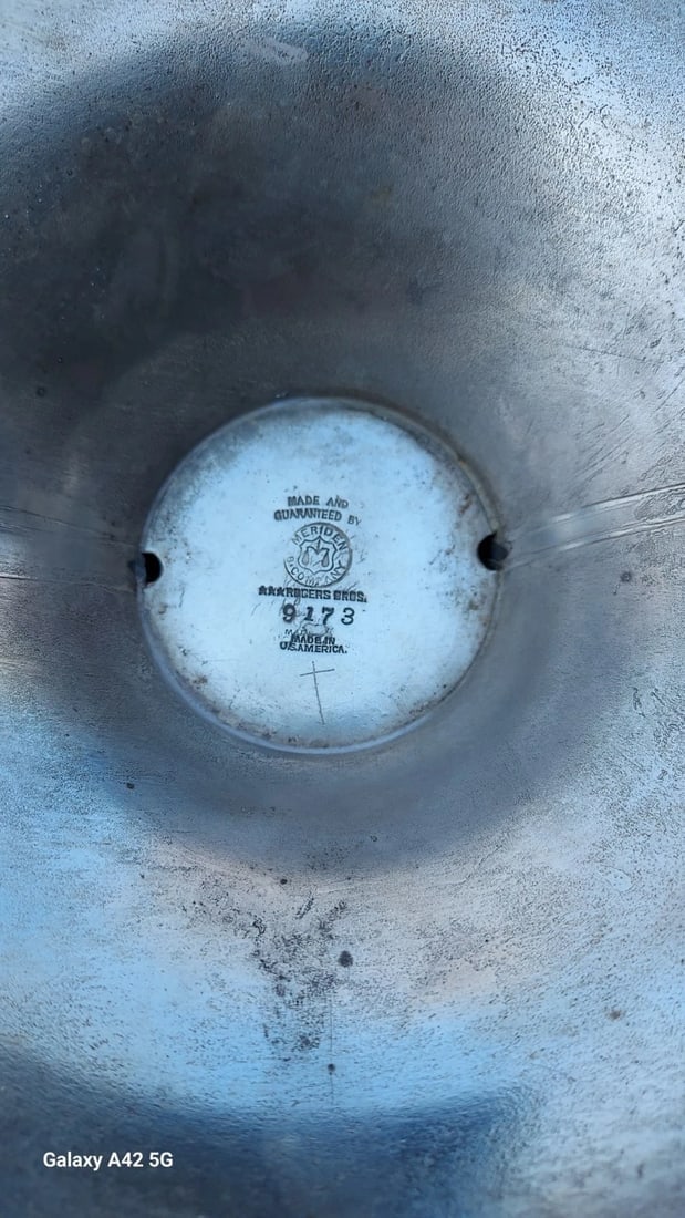 Monumental New BRITAIN INDUSTRIAL BOWLING Loving cup Trophy ENGRAVED 1919 - 5