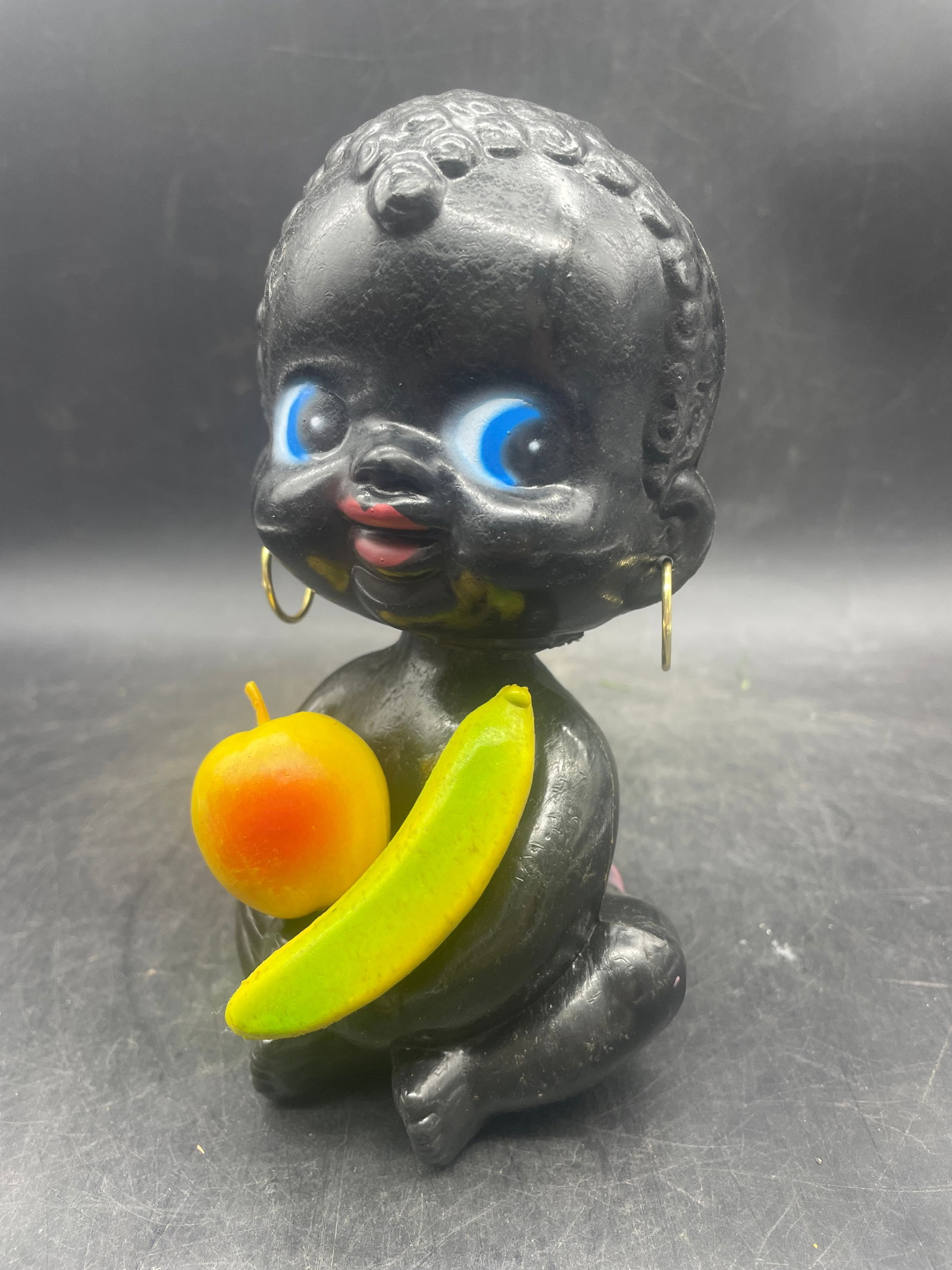 New Old Stock KENMAR AMERICANA NODDER/BOBBLE HEAD BANK: Date/Period: approx. 1950-60'sDimension: Approx. 6.5" x 3"Material: plasticAdditional Information: New Old Stock KENMAR AMERICANA NODDER/BOBBLE HEAD BANK Shipping:Domestic: Flat-rate of $7.00 to