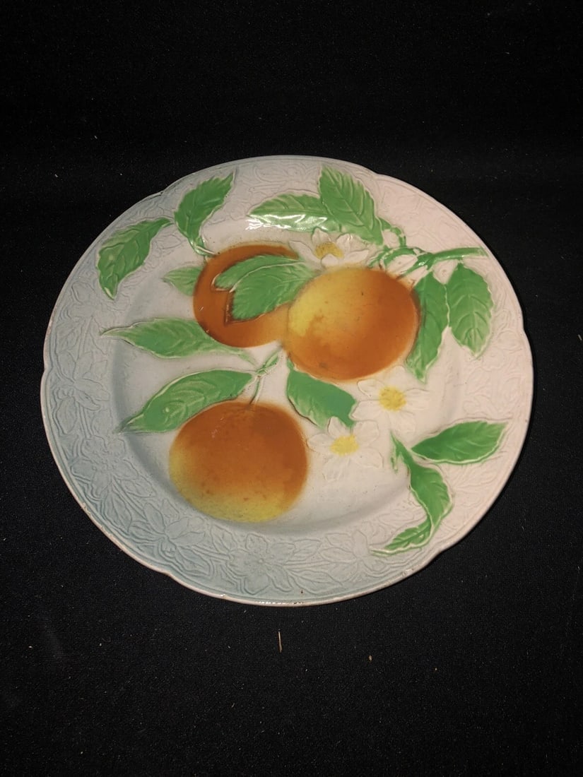 8 Majolica 8 5/8” Fruit Plates - 2