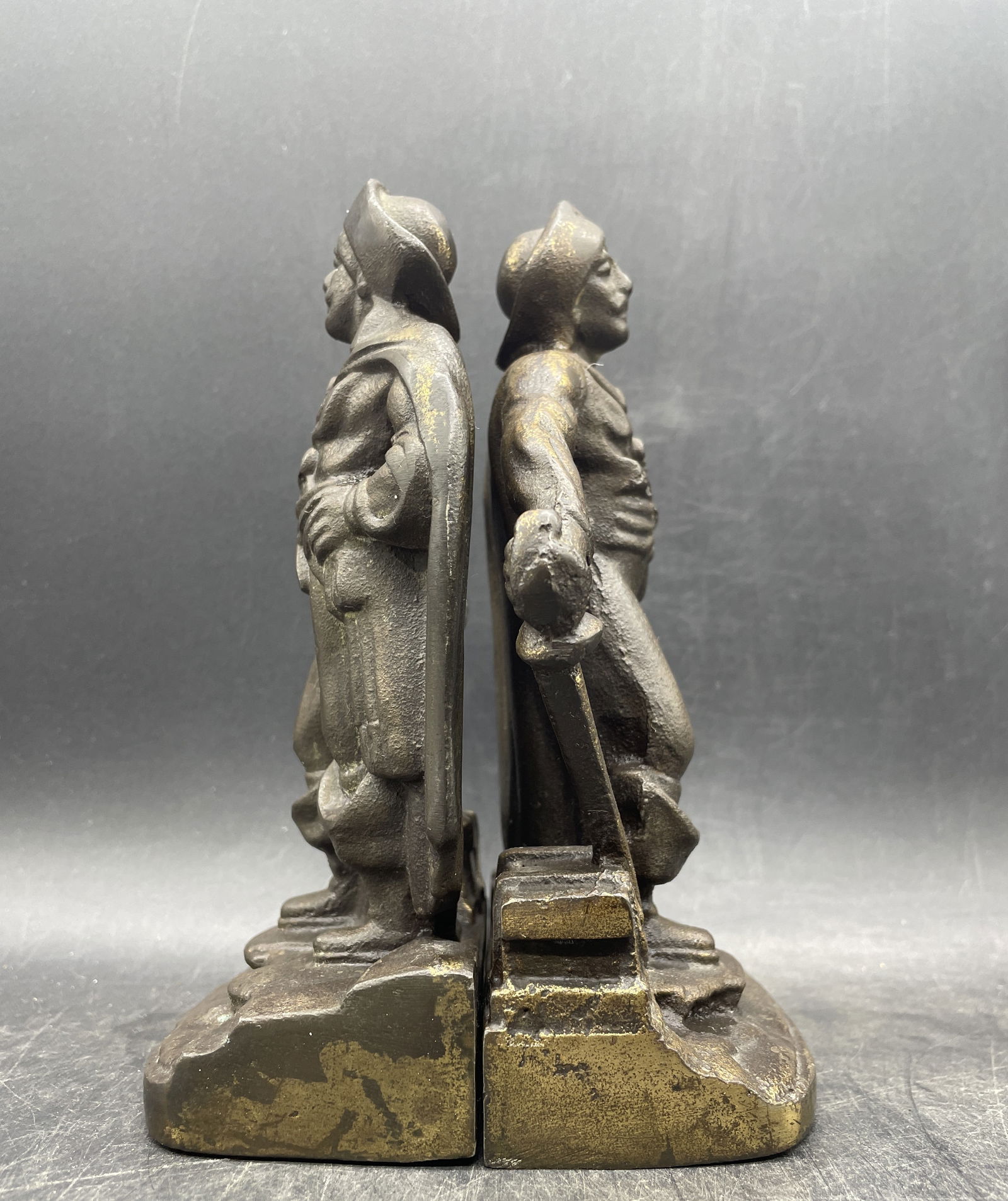 Vintage CAST IRON BOOKENDS SWASHBUCKLING PIRATE BUCCANEER - 4