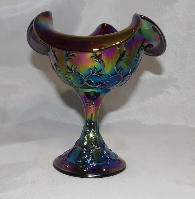 Fenton Amethyst Spanish Lace Carnival Glass Bowl - 4