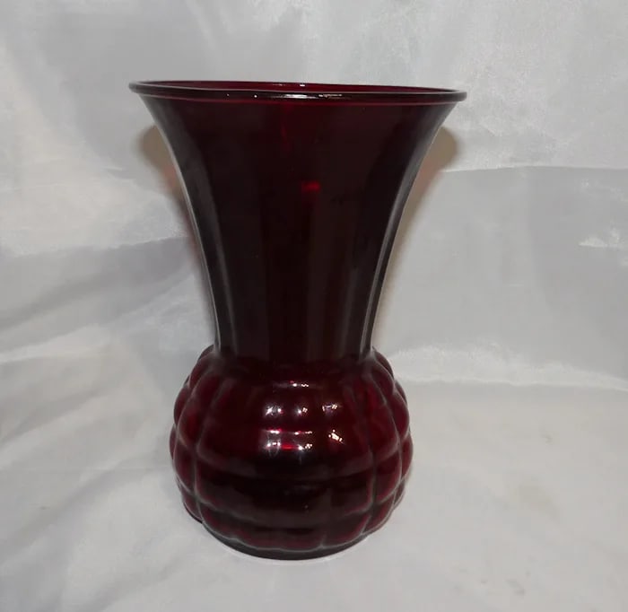 Anchor Hocking Hand-blown Ruby Red Vase - 3