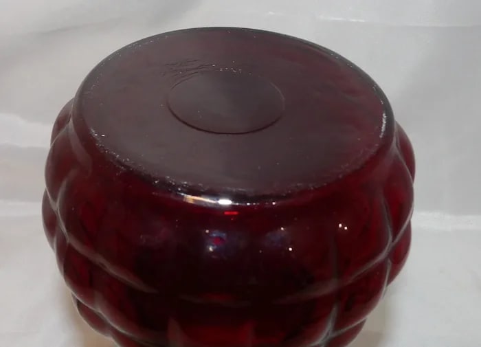Anchor Hocking Hand-blown Ruby Red Vase - 5