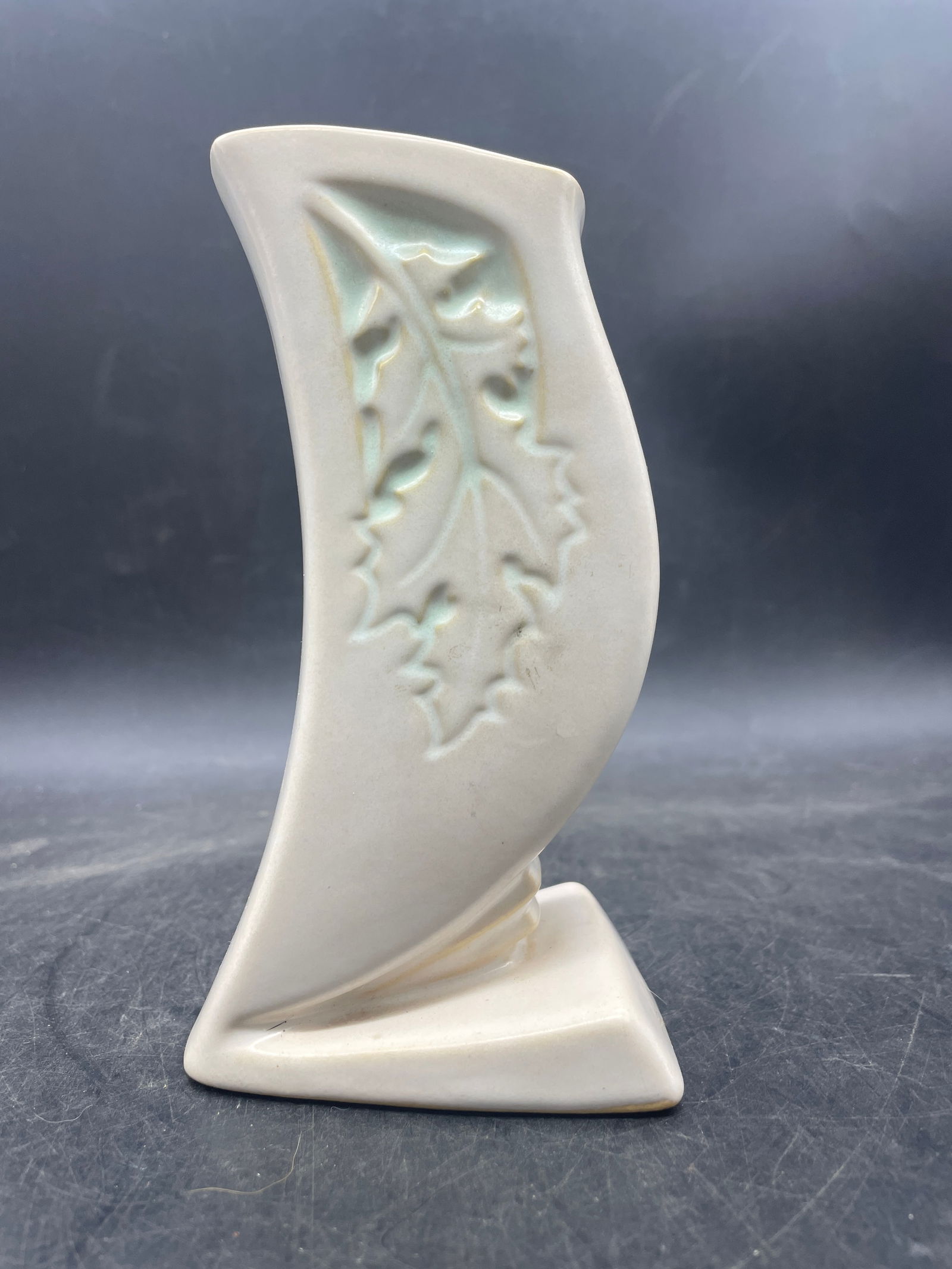 Roseville Pottery Silhouette Vase #781-6 Circa 1950 - 4