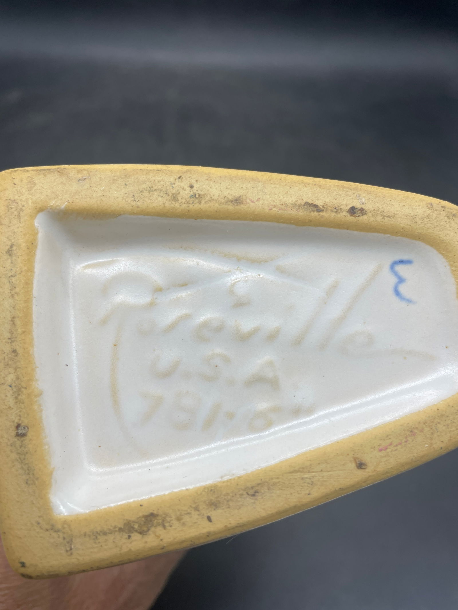 Roseville Pottery Silhouette Vase #781-6 Circa 1950 - 8