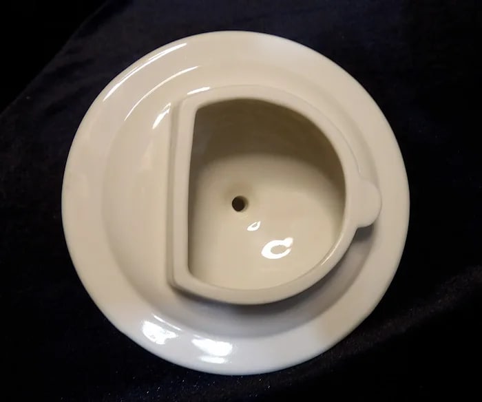 Lenox Dimensions Series Holly Berries Gold Trim Bowl - 6