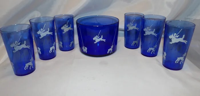 1930’s Cobalt Blue 8-Piece Dog Set - 2