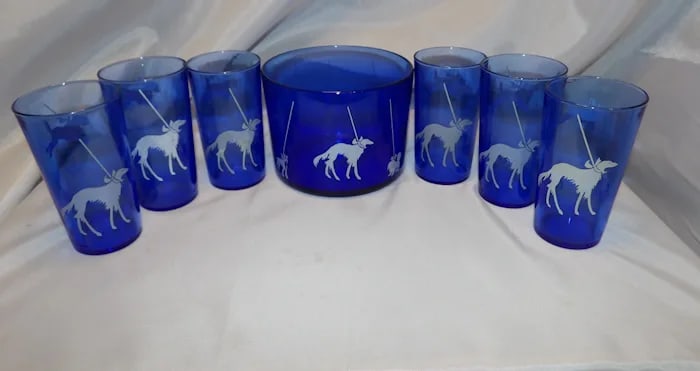 1930’s Cobalt Blue 8-Piece Dog Set - 4