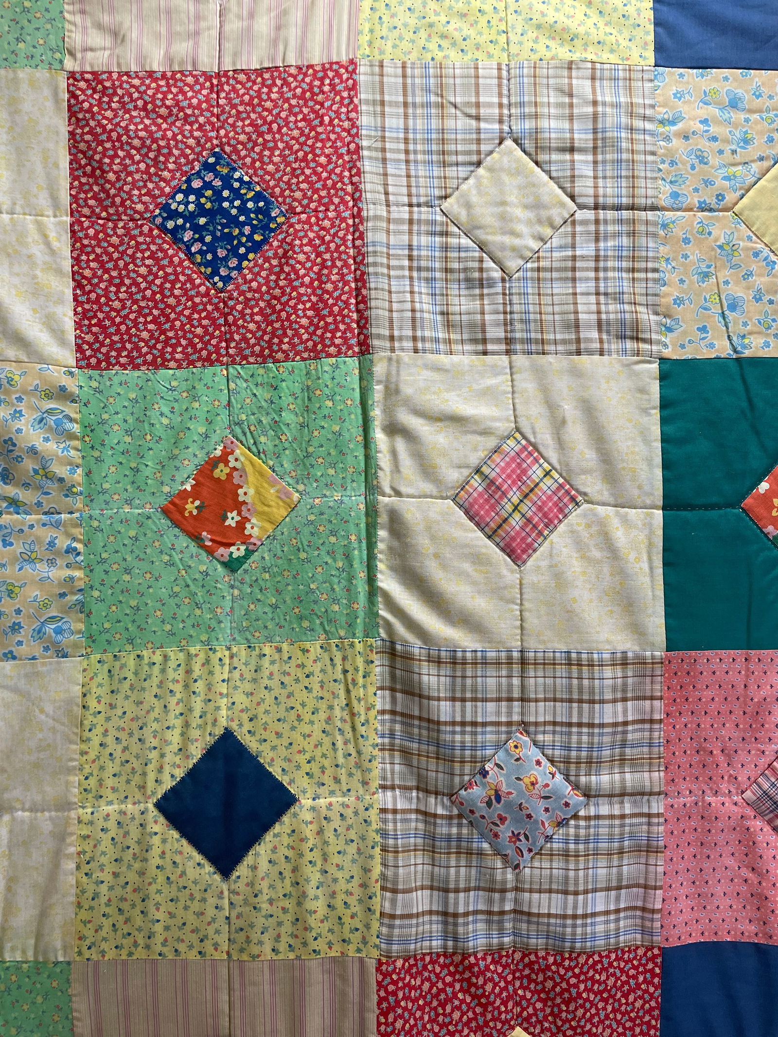 Patchwork Quilt Handstiched 78 x 67 - 2
