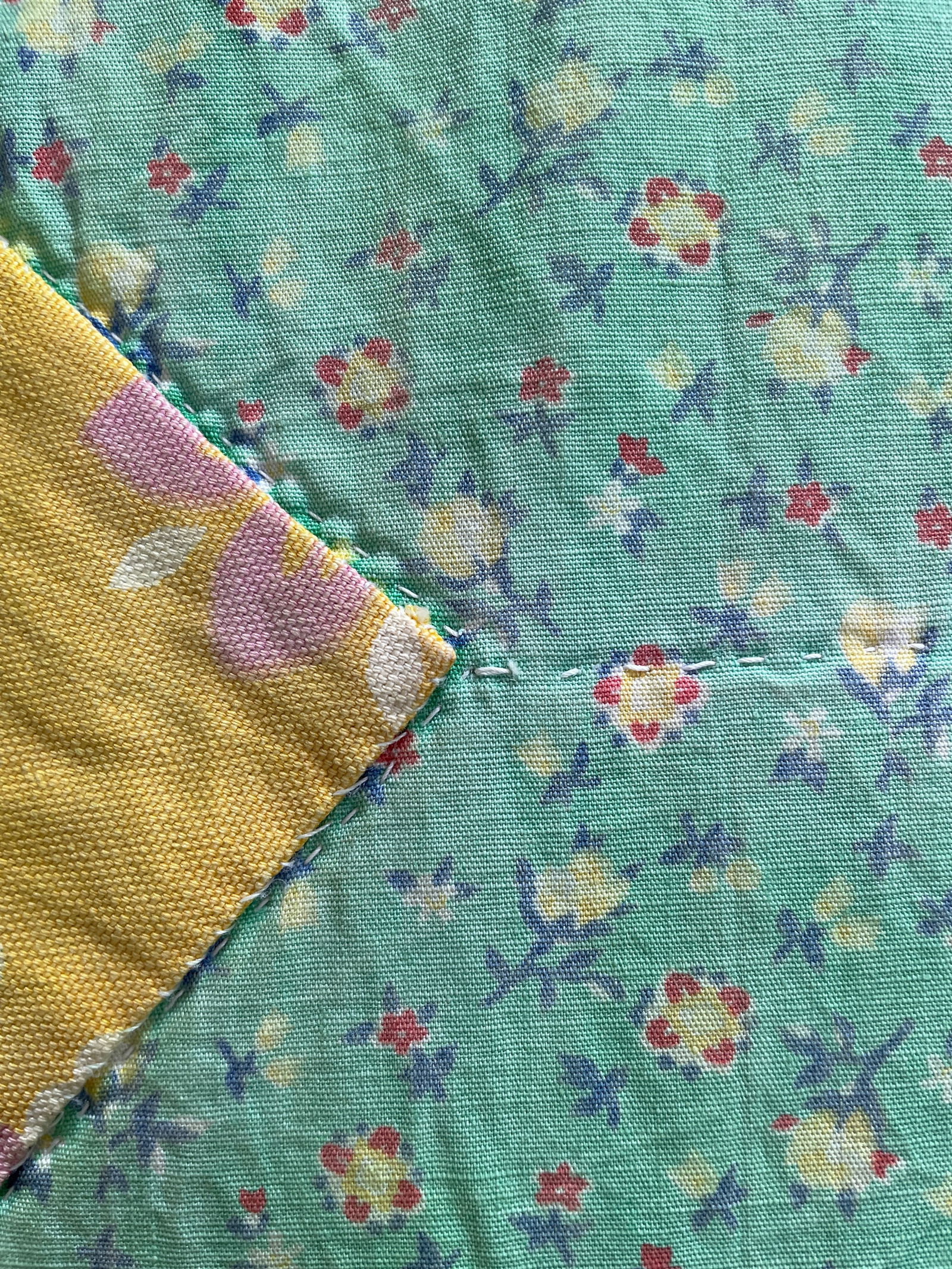 Patchwork Quilt Handstiched 78 x 67 - 3