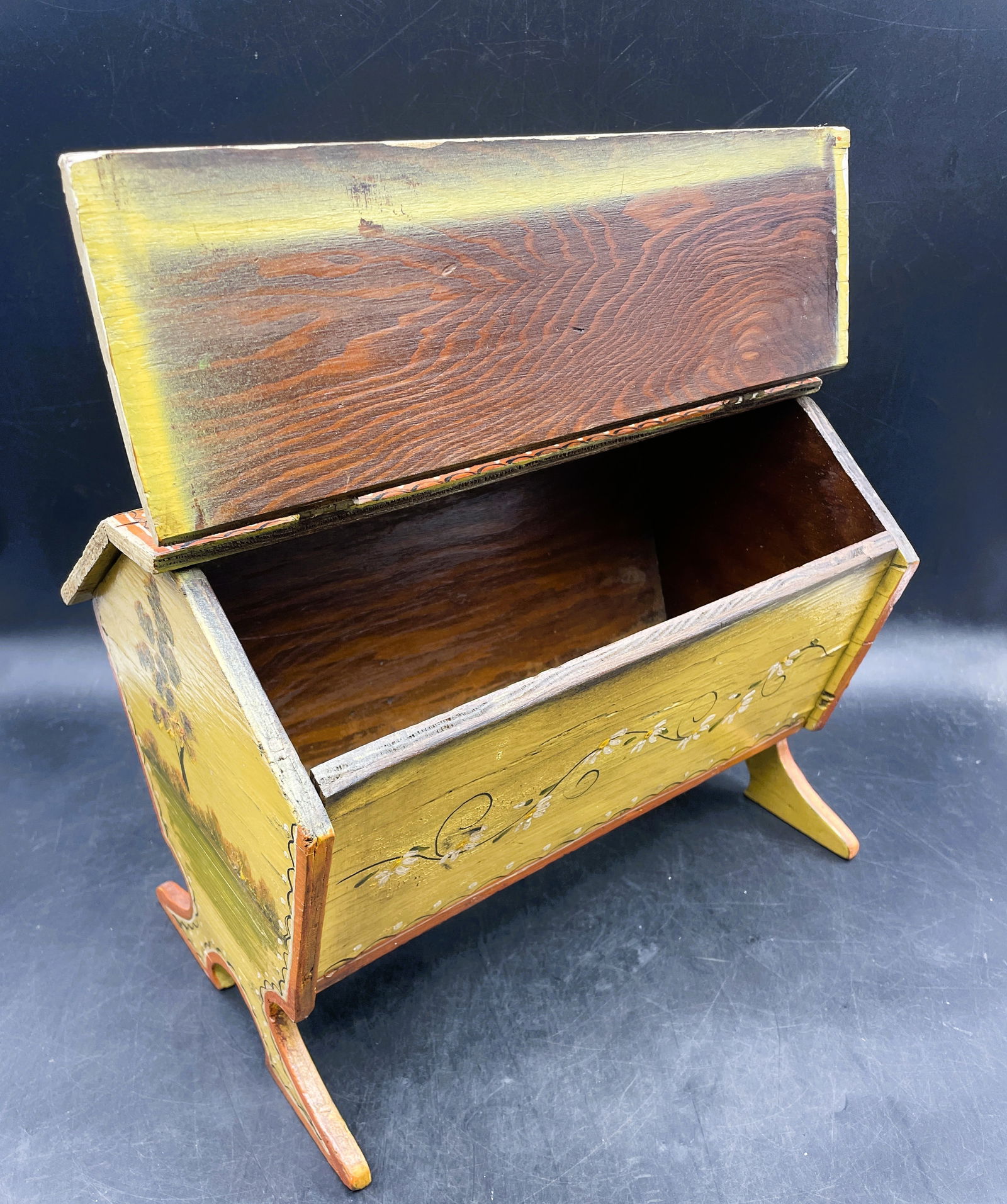 Primitive Folk Art Tole Painted Hand Made Wood Sew/Knit Box Signed - 3