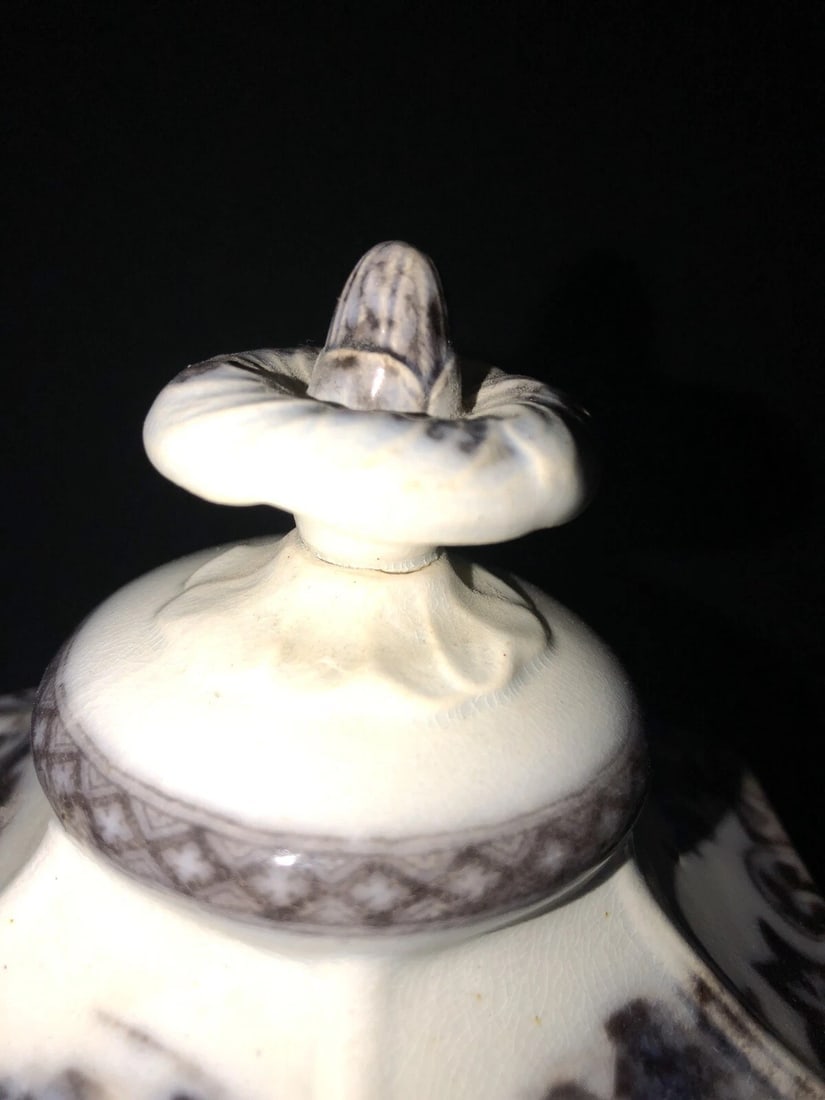 Hong Mulberry Cockscomb Teapot - 7