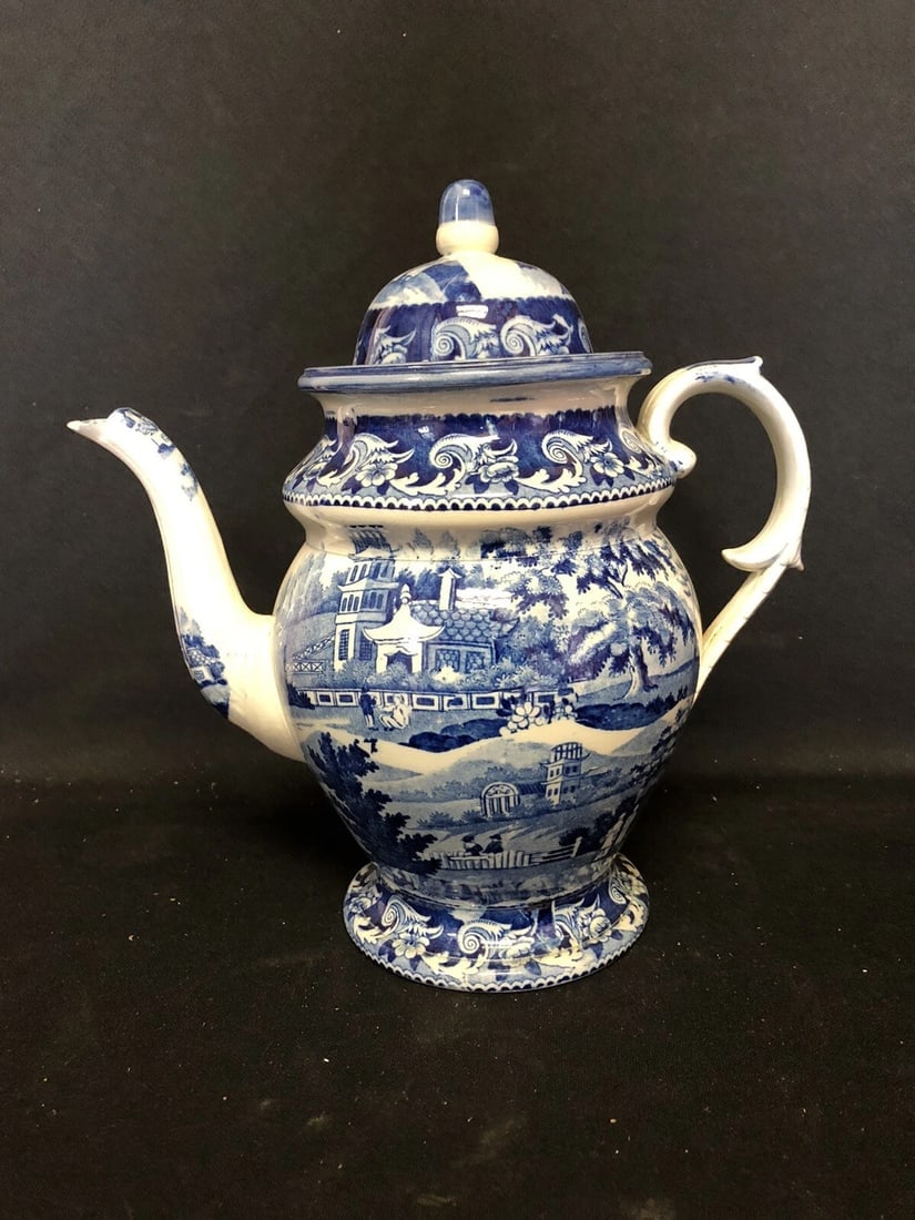Staffordshire Coffee Pot (1 of 8)