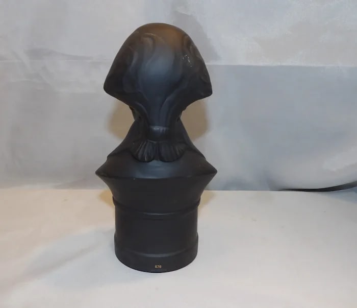 Wedgwood Black Basalt Limited Edition Eisenhower - 3