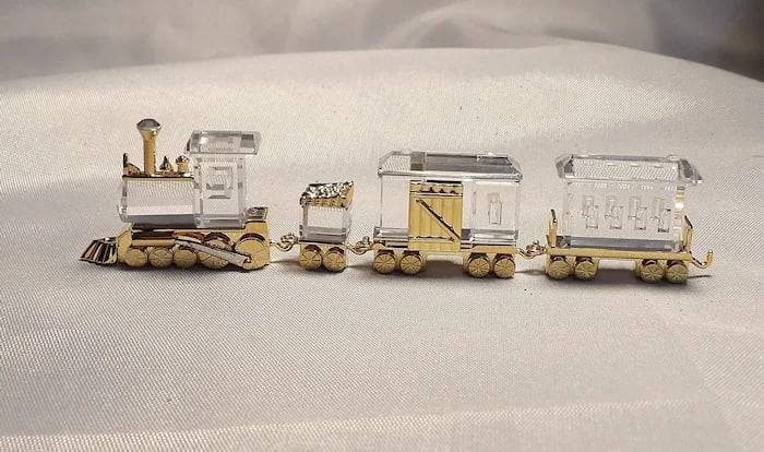 Swarovski 4 Piece Crystal Memories Train - 9