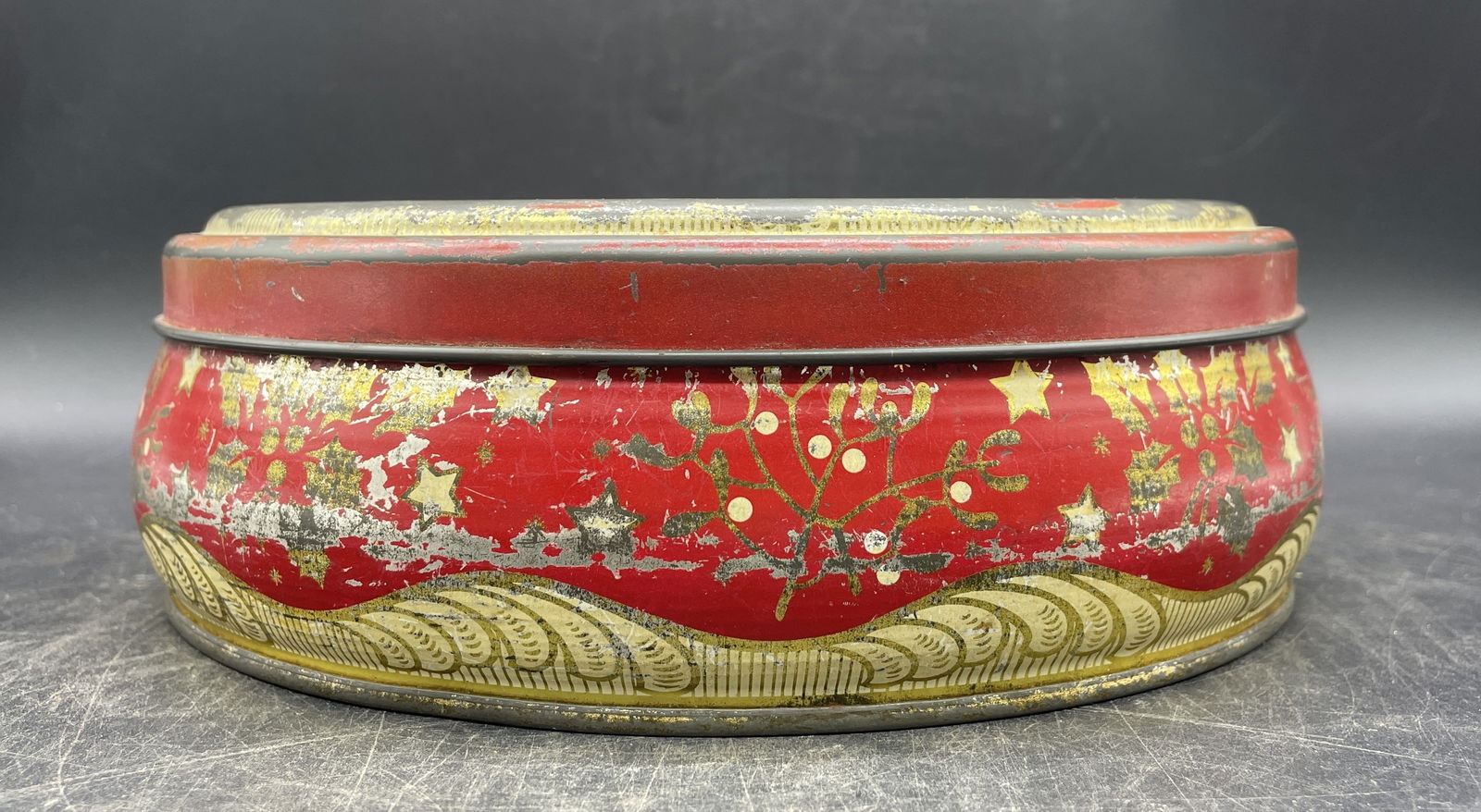 VINTAGE PEEK FREAN CO LONDON ENGLAND COOKIE BISCUIT TIN CHILD w Rabbit - 4