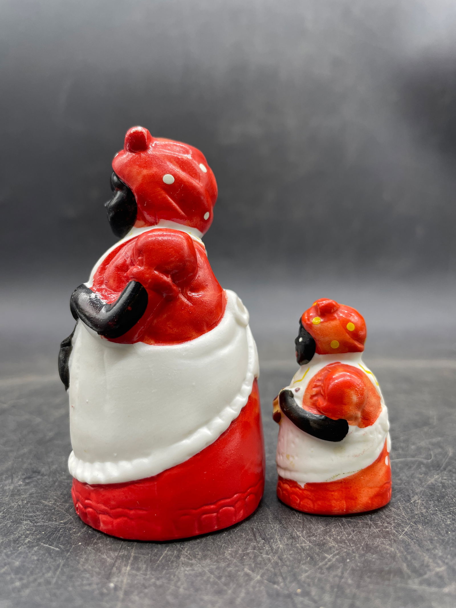 Pair of Bisque Mammy Figures - 3