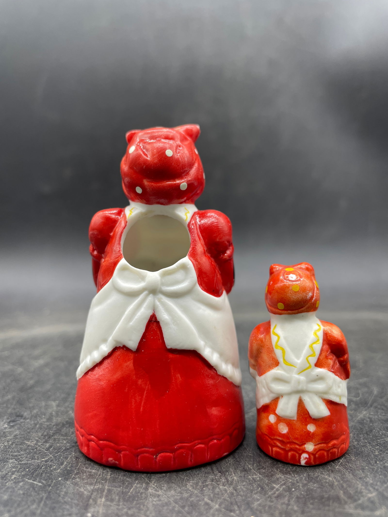 Pair of Bisque Mammy Figures - 4