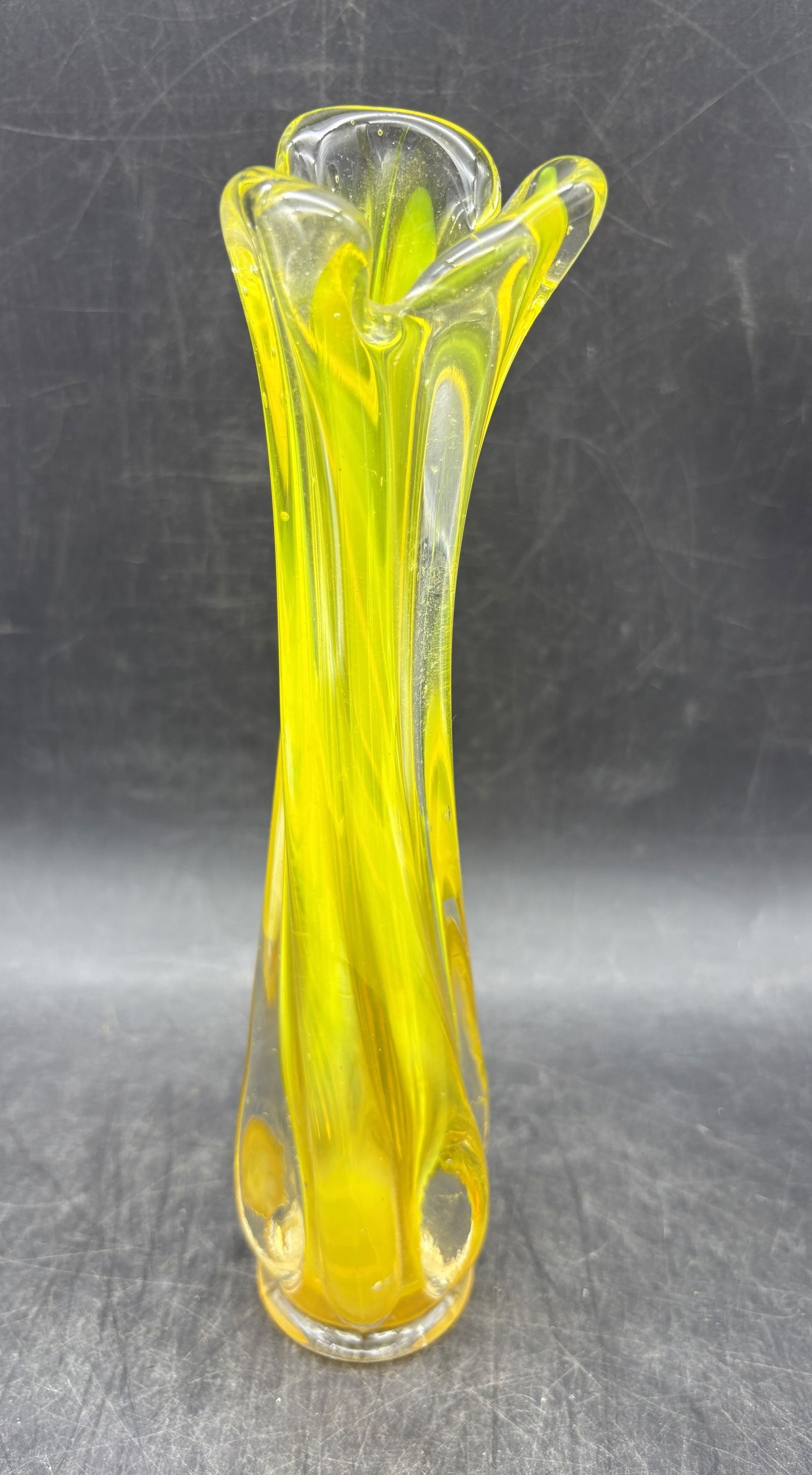 Vintage Yellow Murano Handblown Glass Flower Bud Vase Twisted Stem Petal Mouth: Date/Period: unknownDimension: Approx. 9"Material: glassAdditional Information: Vintage Yellow Murano Handblown Glass Flower Bud Vase Twisted Stem Petal Mouth Shipping:Domestic: Flat-rate of $12.00