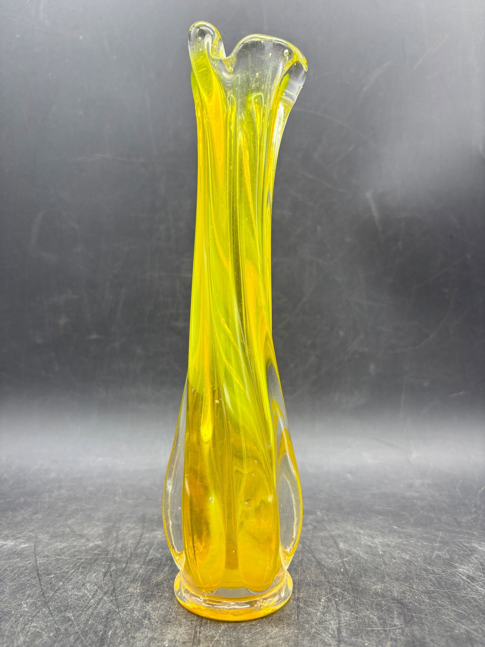 Vintage Yellow Murano Handblown Glass Flower Bud Vase Twisted Stem Petal Mouth - 5
