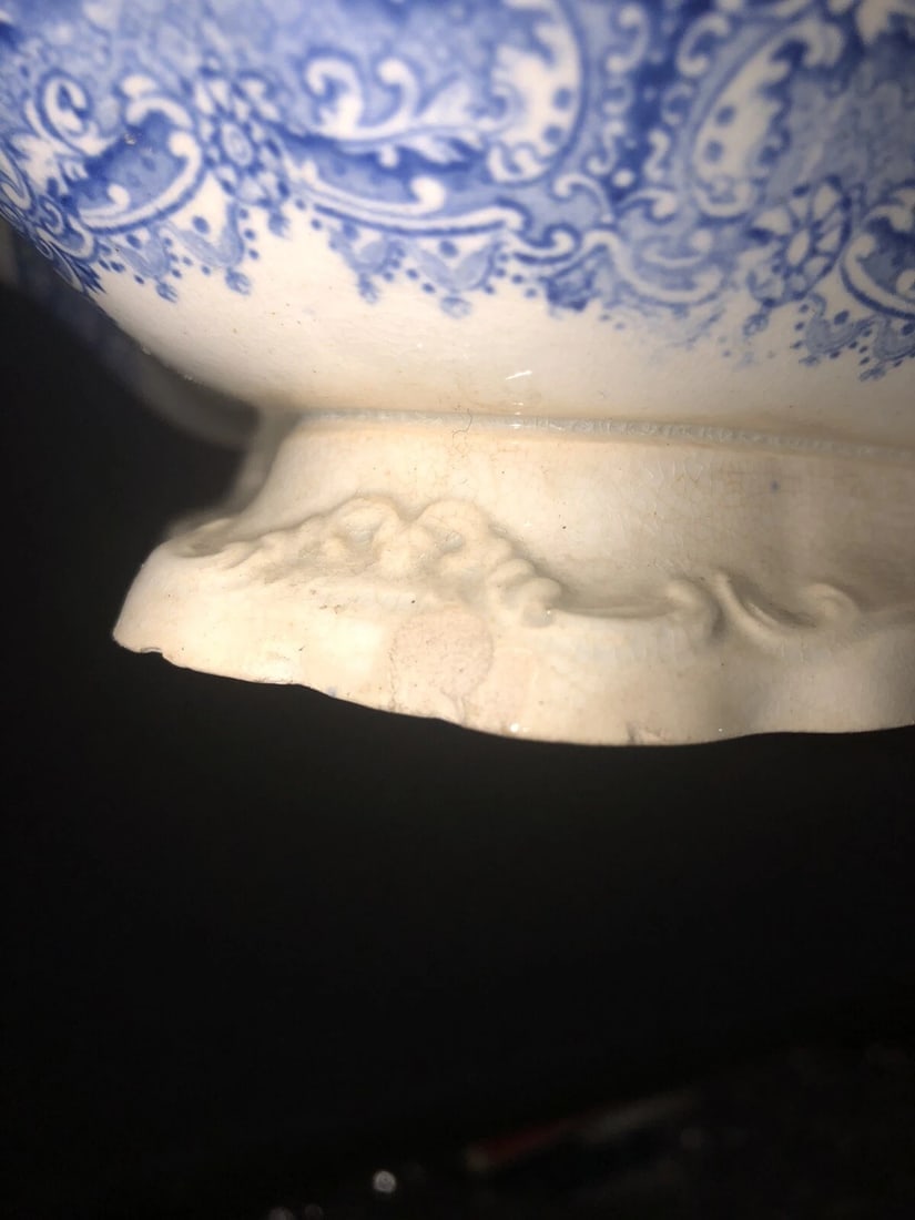 Staffordshire Covered Vegetable - 10