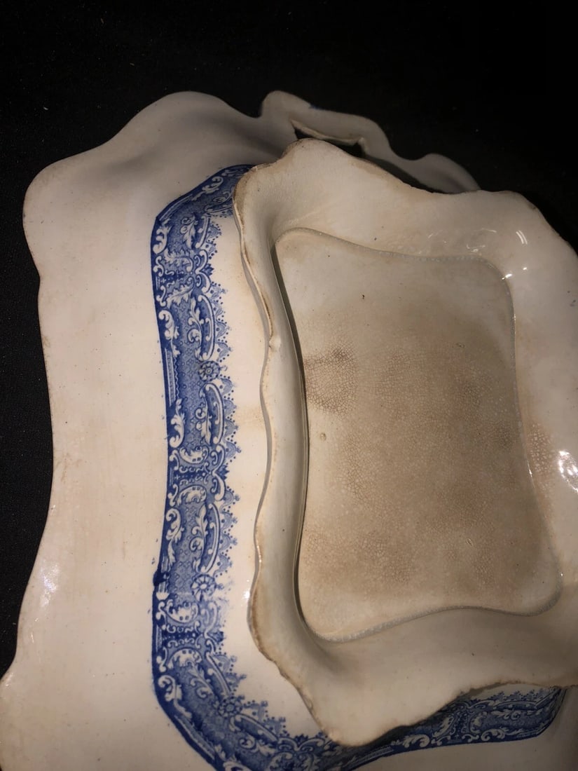 Staffordshire Covered Vegetable - 7