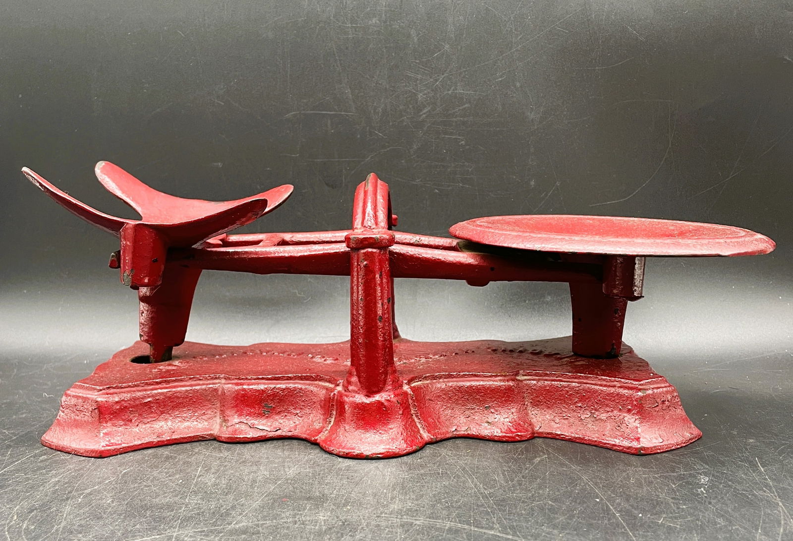 ANTIQUE RED CAST IRON SCALE READING HARDWARE CO - PA - USA - 6