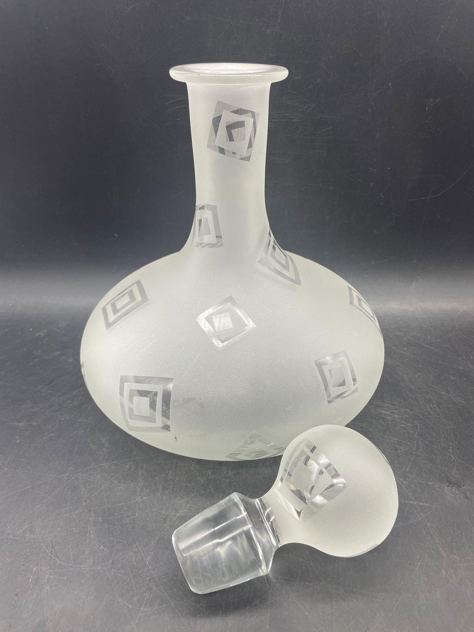 Art Glass Decanter Robert McCandless Signed, Etched Frosted Geometric Pattern - 2