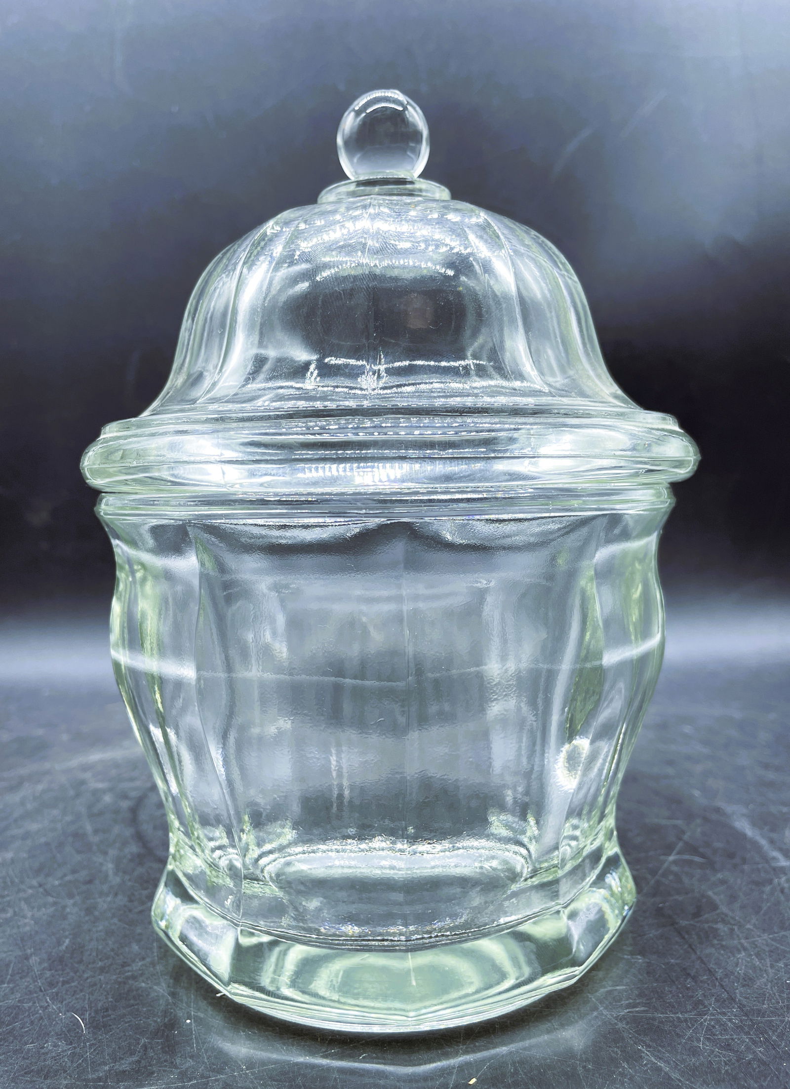 Vintage Indiana Glass Paneled Apothecary Jar With Domed Lid Heavy - 4