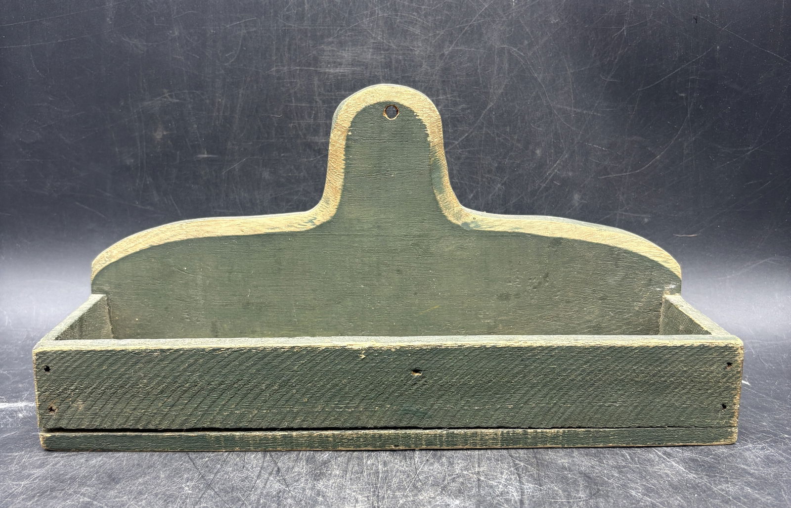 Green Wooden Candle Box Handmade: Date/Period: unknownDimension: Approx. 11" x 5.75 x 3.5"Material: woodAdditional Information: Primitive design, pretty Green Wooden Candle Box Shipping:Domestic: Flat-rate of $12.00 to anywhere