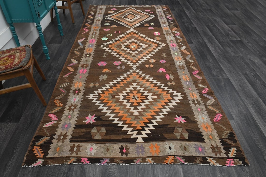 6x12 ft, Geometric Wide Runner: Title: 6x12 ft, Geometric Wide Runner Origin: Turkey Date/Period: 1960 - 1970 Materials: Wool and Cotton Size: Width: 5.6 feet; Length: 12.3 feet Description: This Turkish one-of-a-kind Vintage Flatwe